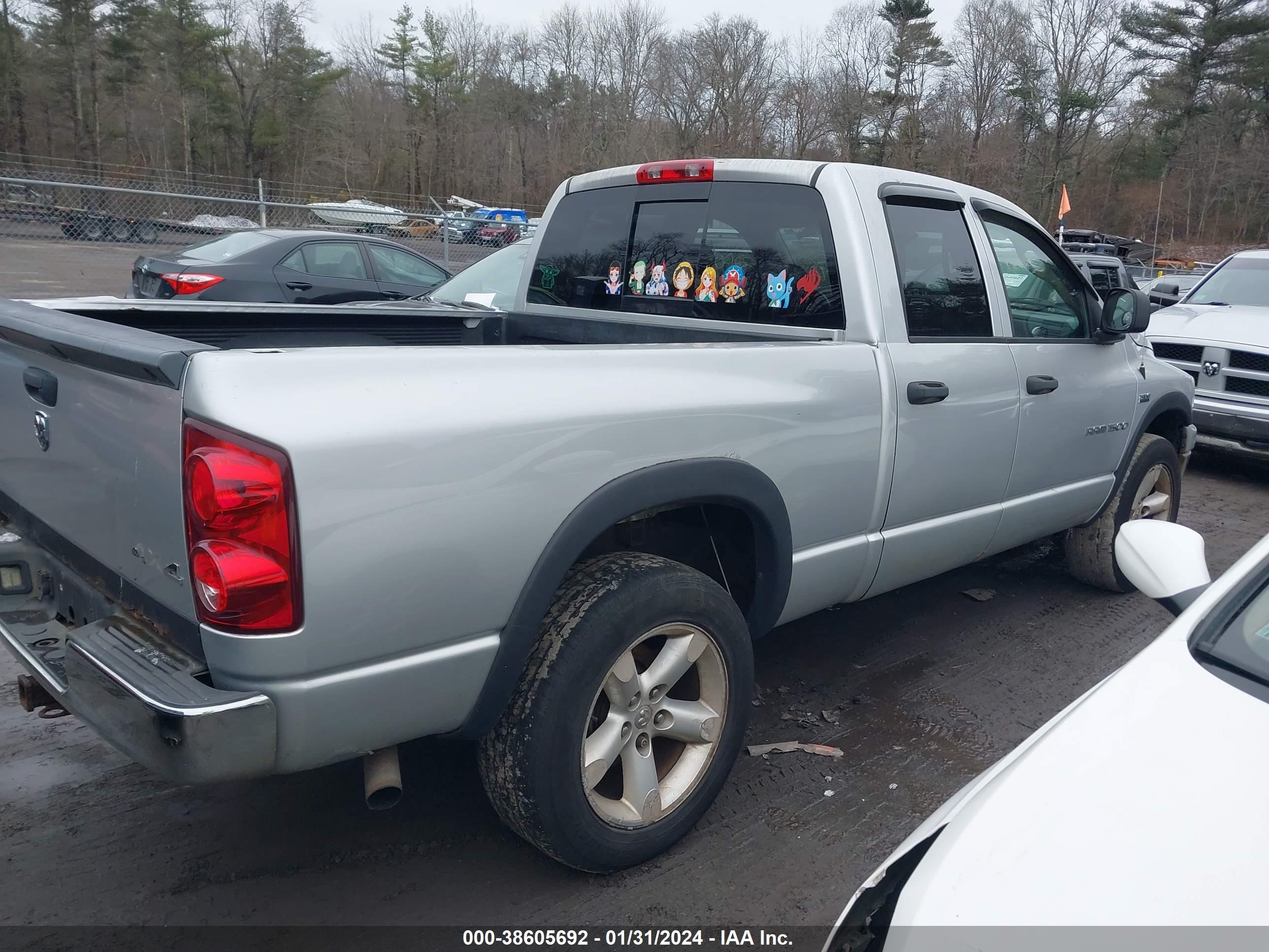 Photo 3 VIN: 1D7HU18237S231711 - DODGE RAM 