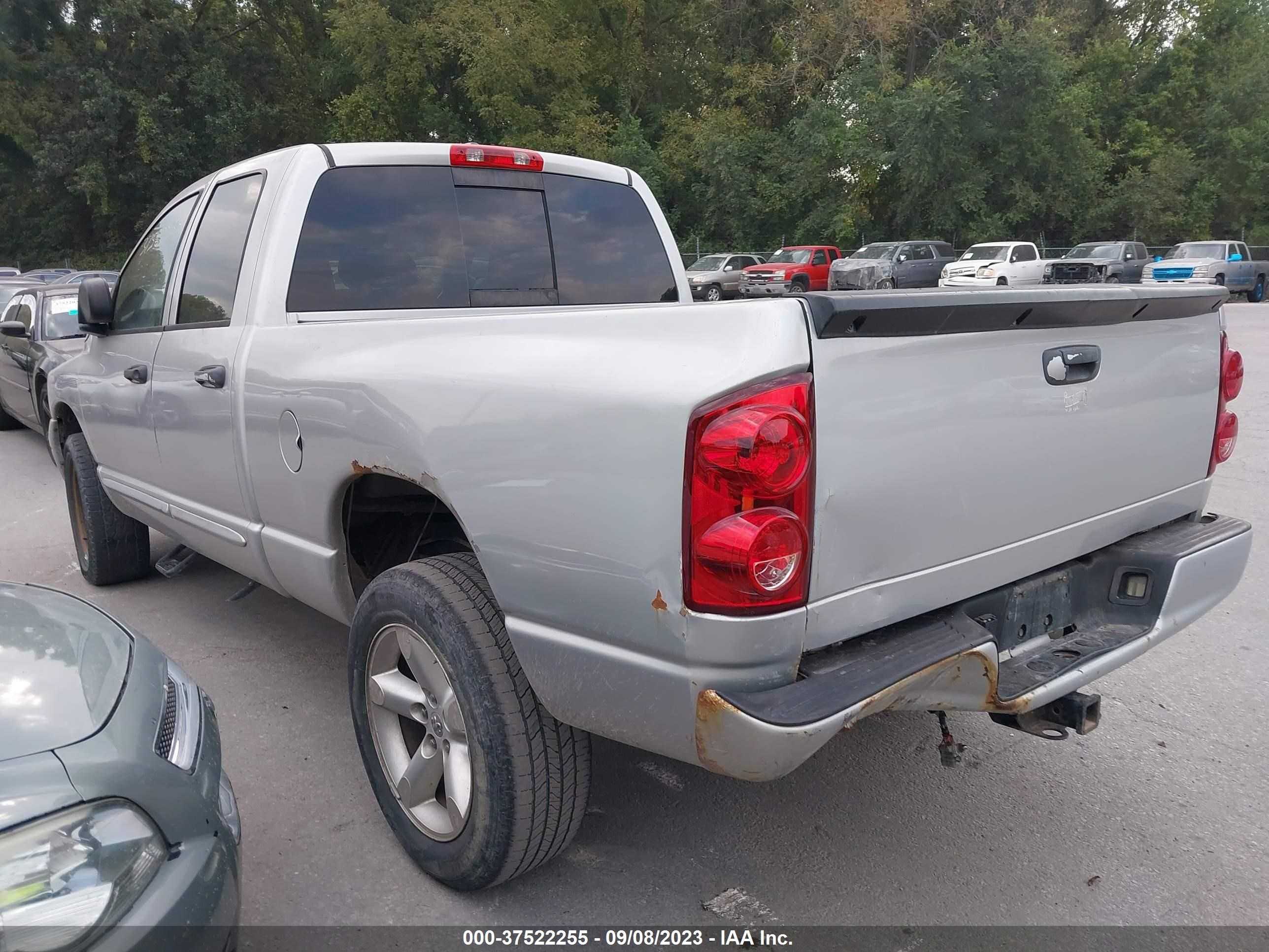 Photo 2 VIN: 1D7HU18247J565204 - DODGE RAM 