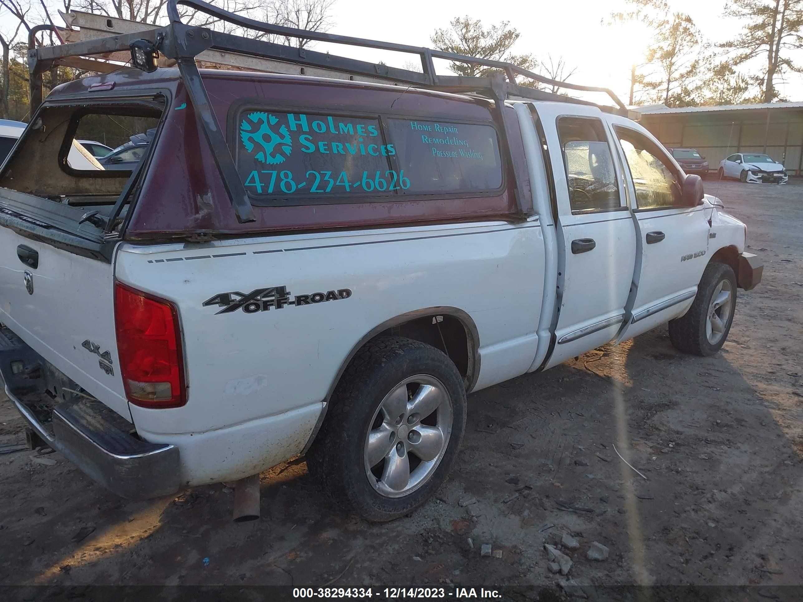 Photo 3 VIN: 1D7HU18256S550932 - DODGE RAM 