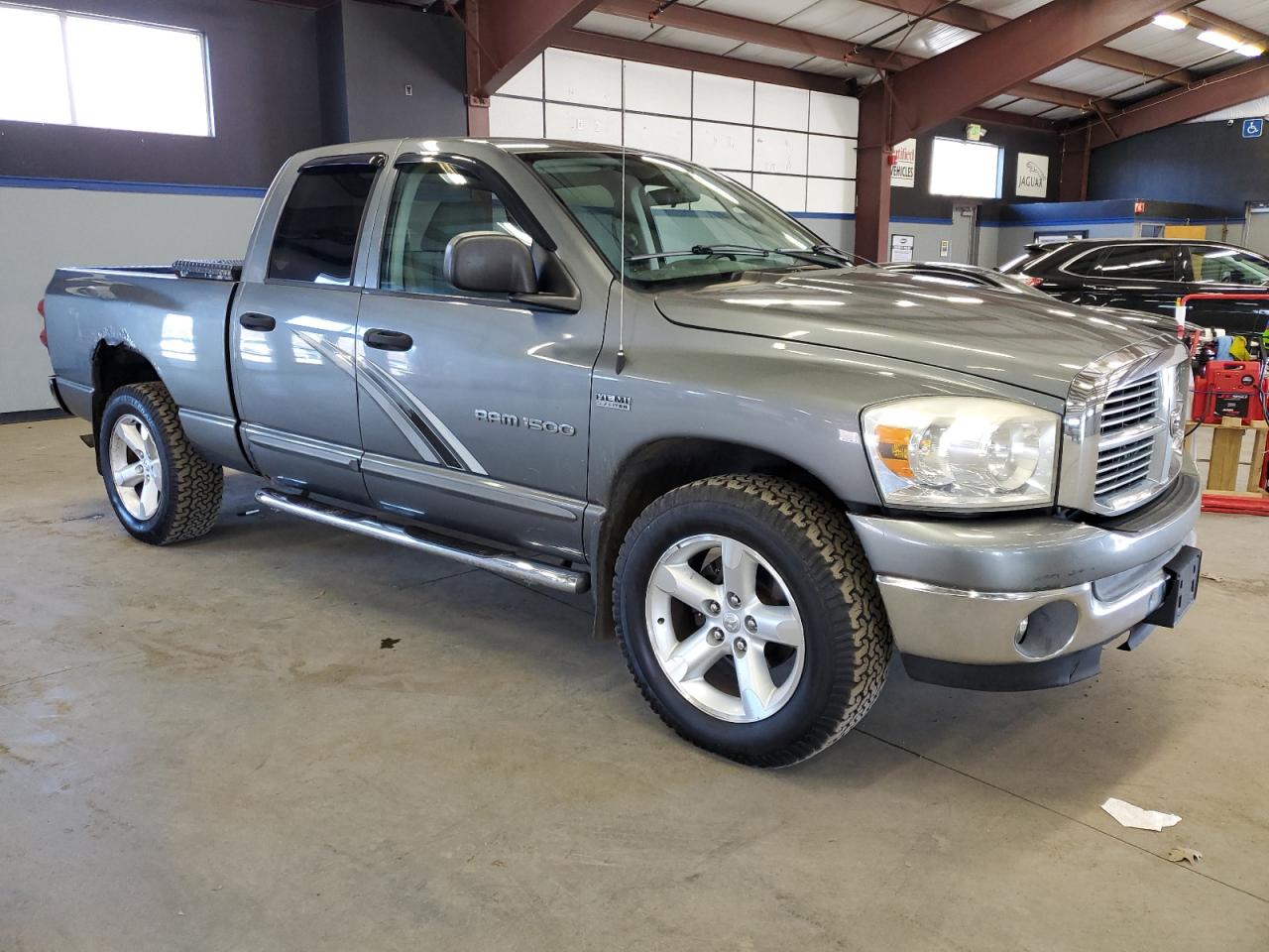 Photo 3 VIN: 1D7HU18257S135496 - DODGE RAM 