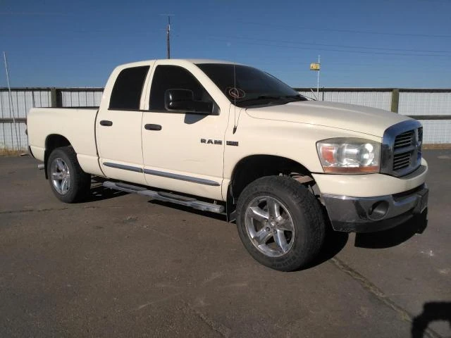 Photo 3 VIN: 1D7HU18258J164276 - DODGE RAM 1500 S 