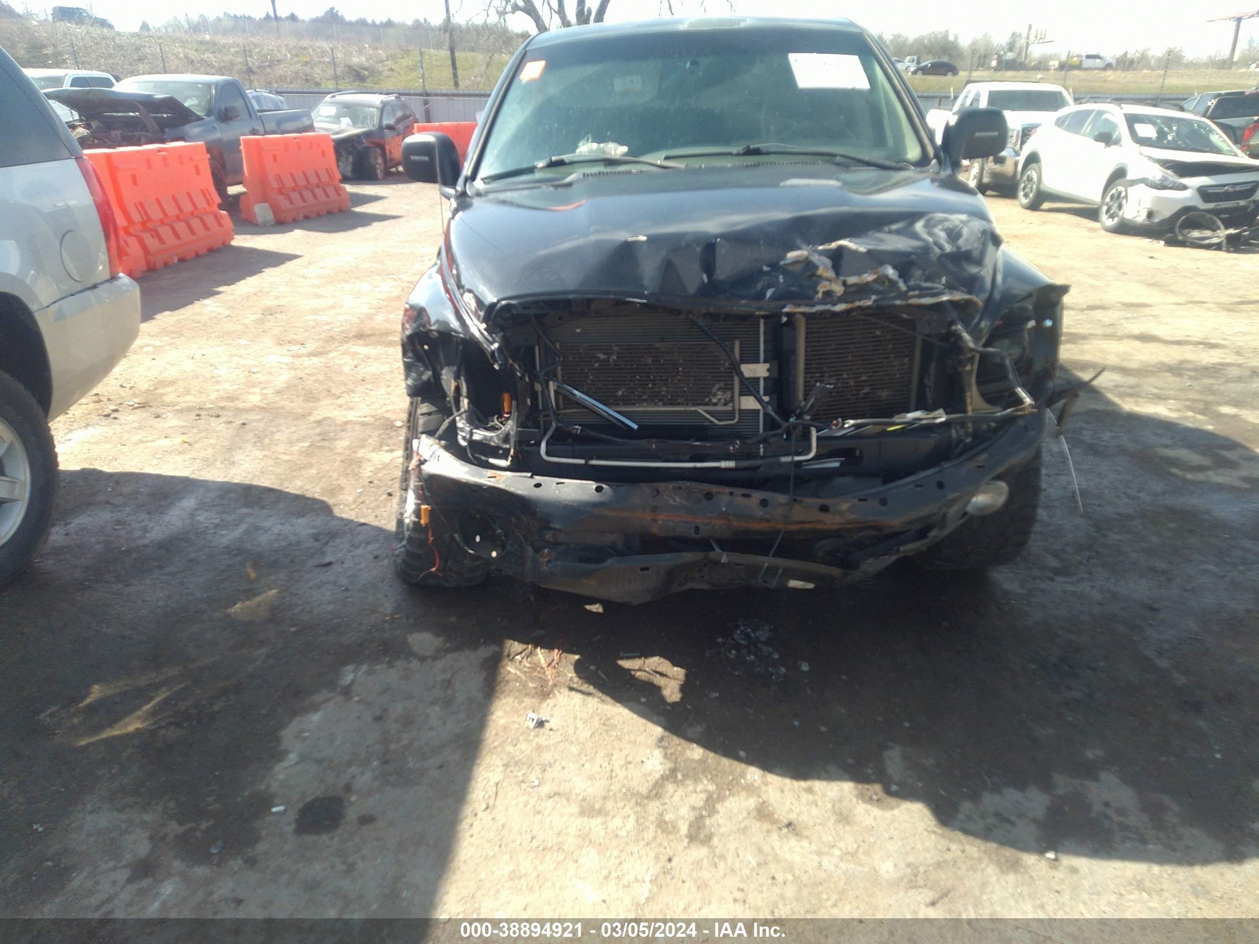 Photo 11 VIN: 1D7HU18258S534183 - DODGE RAM 