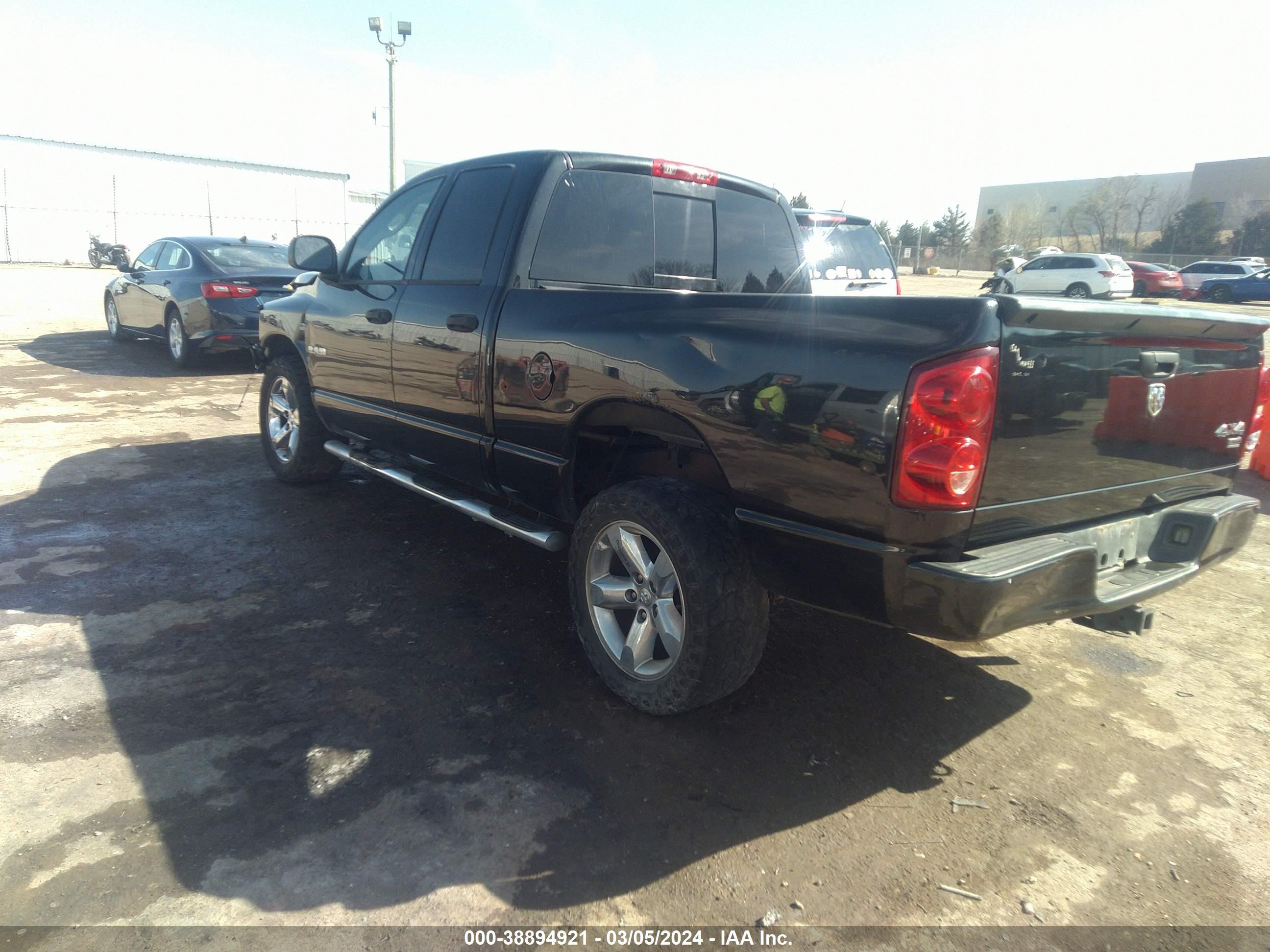 Photo 2 VIN: 1D7HU18258S534183 - DODGE RAM 