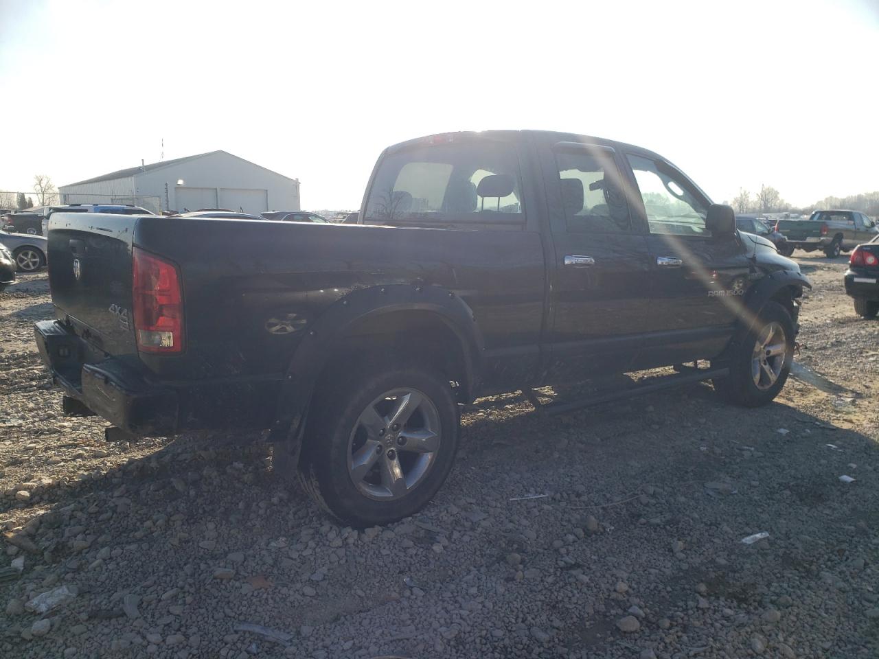 Photo 2 VIN: 1D7HU18266S553466 - DODGE RAM 