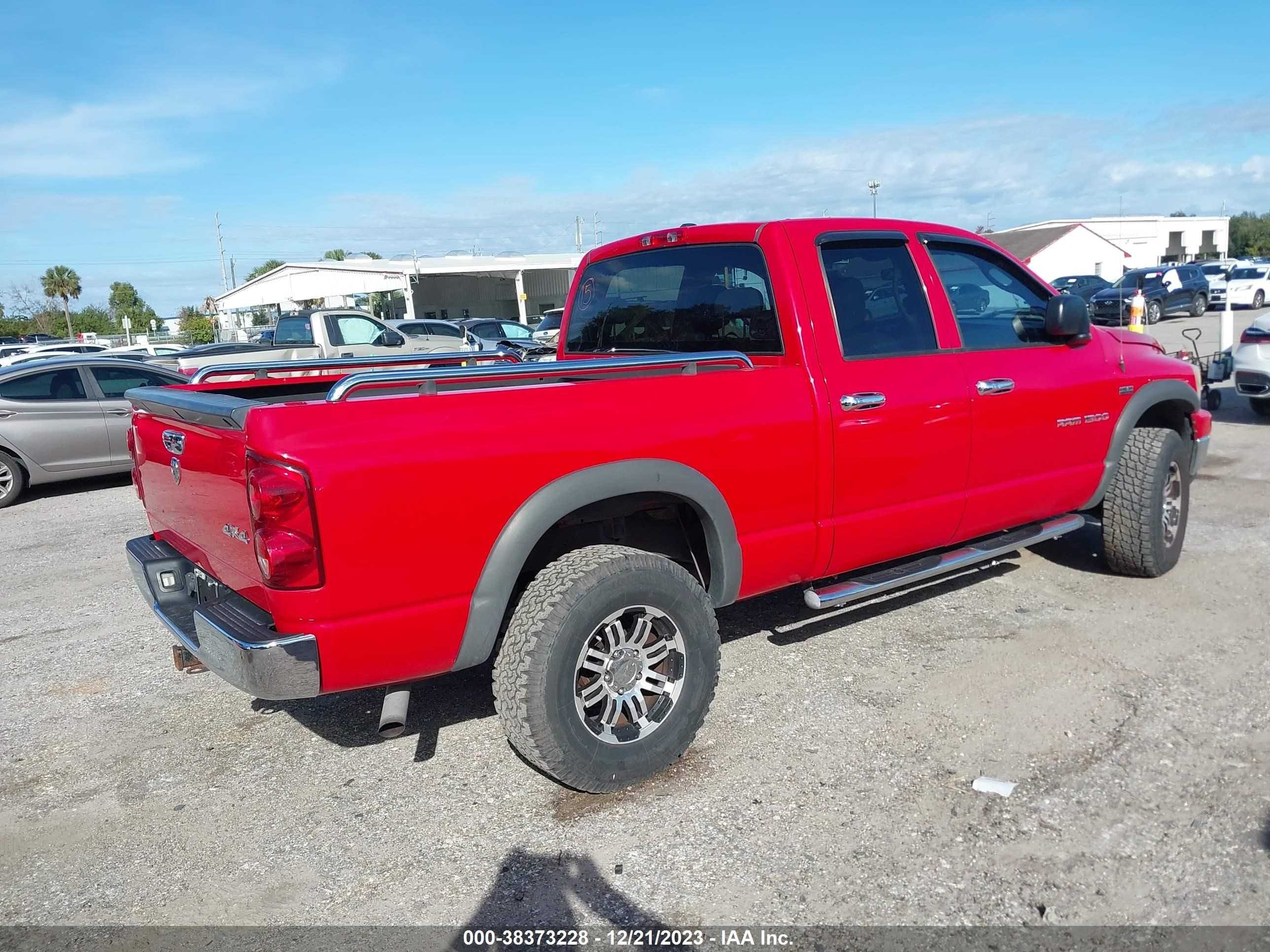 Photo 3 VIN: 1D7HU18277J561762 - DODGE RAM 