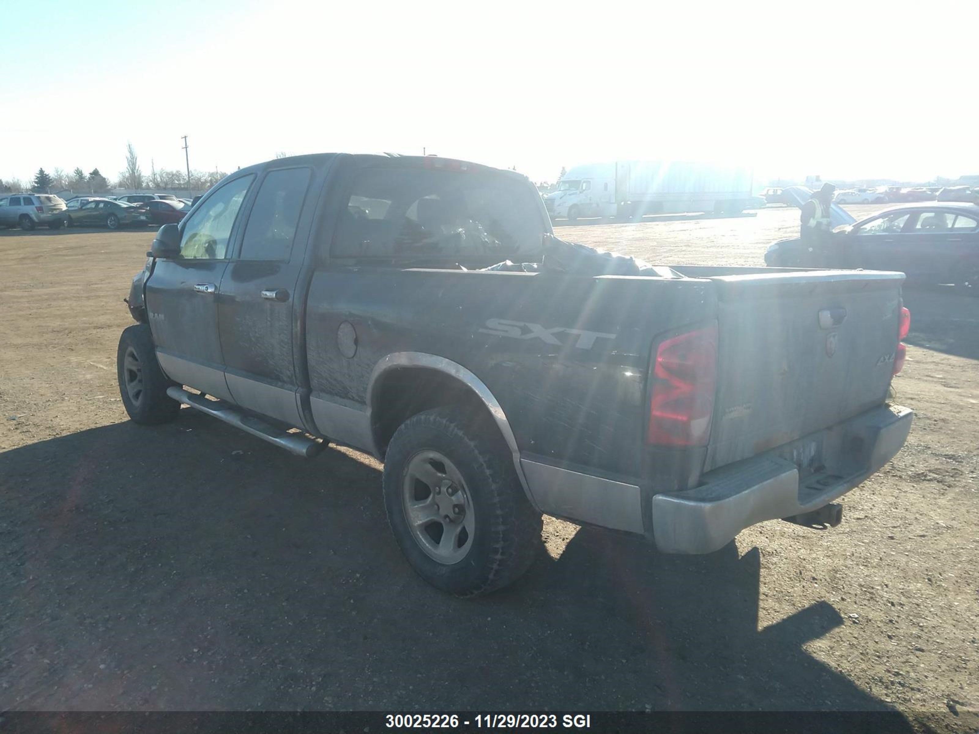 Photo 2 VIN: 1D7HU18278J216894 - DODGE RAM 