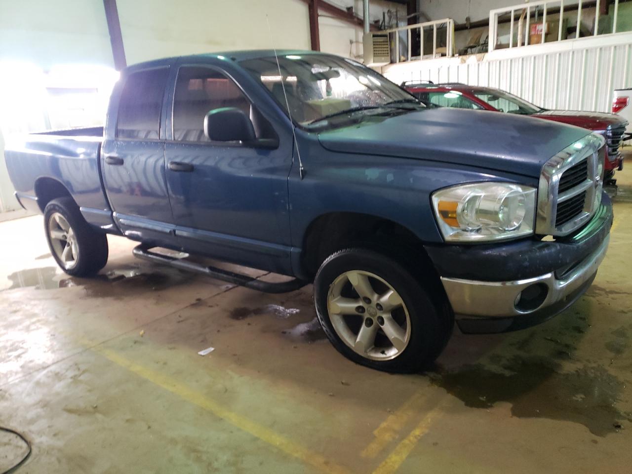 Photo 3 VIN: 1D7HU18286S586601 - DODGE RAM 