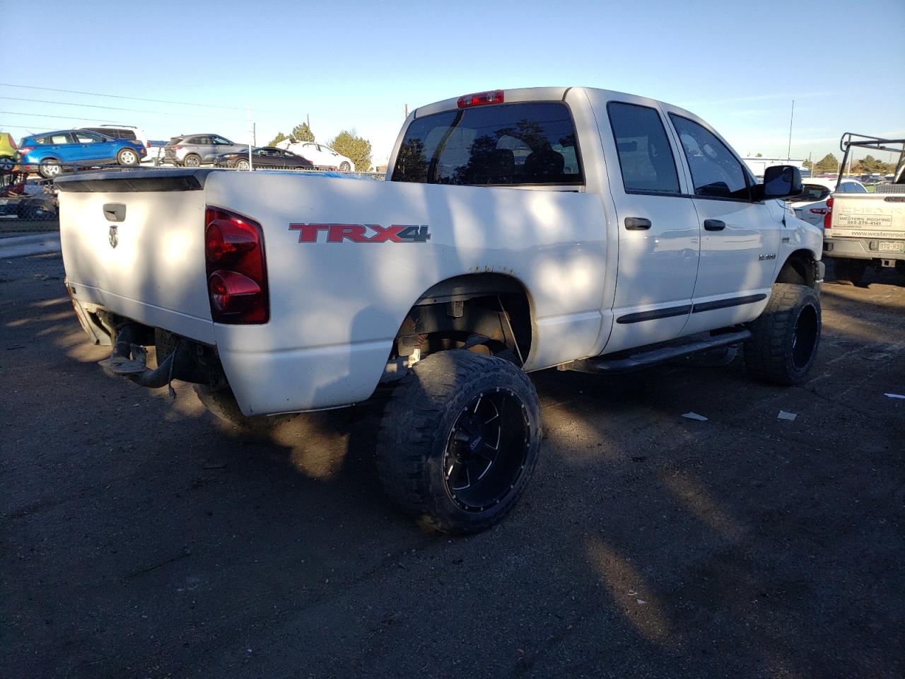 Photo 2 VIN: 1D7HU18288J142398 - DODGE RAM 