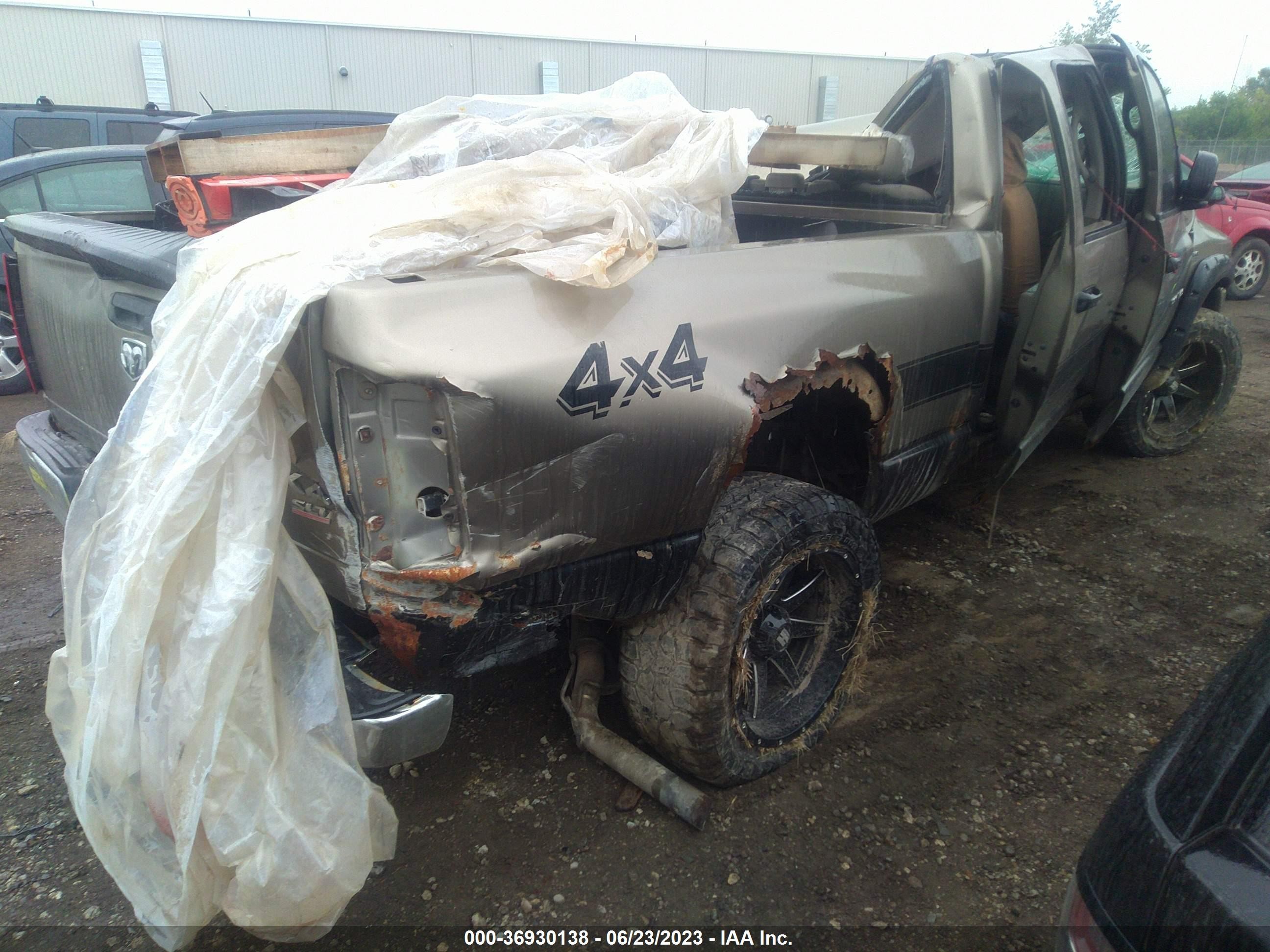 Photo 3 VIN: 1D7HU18296S563697 - DODGE RAM 