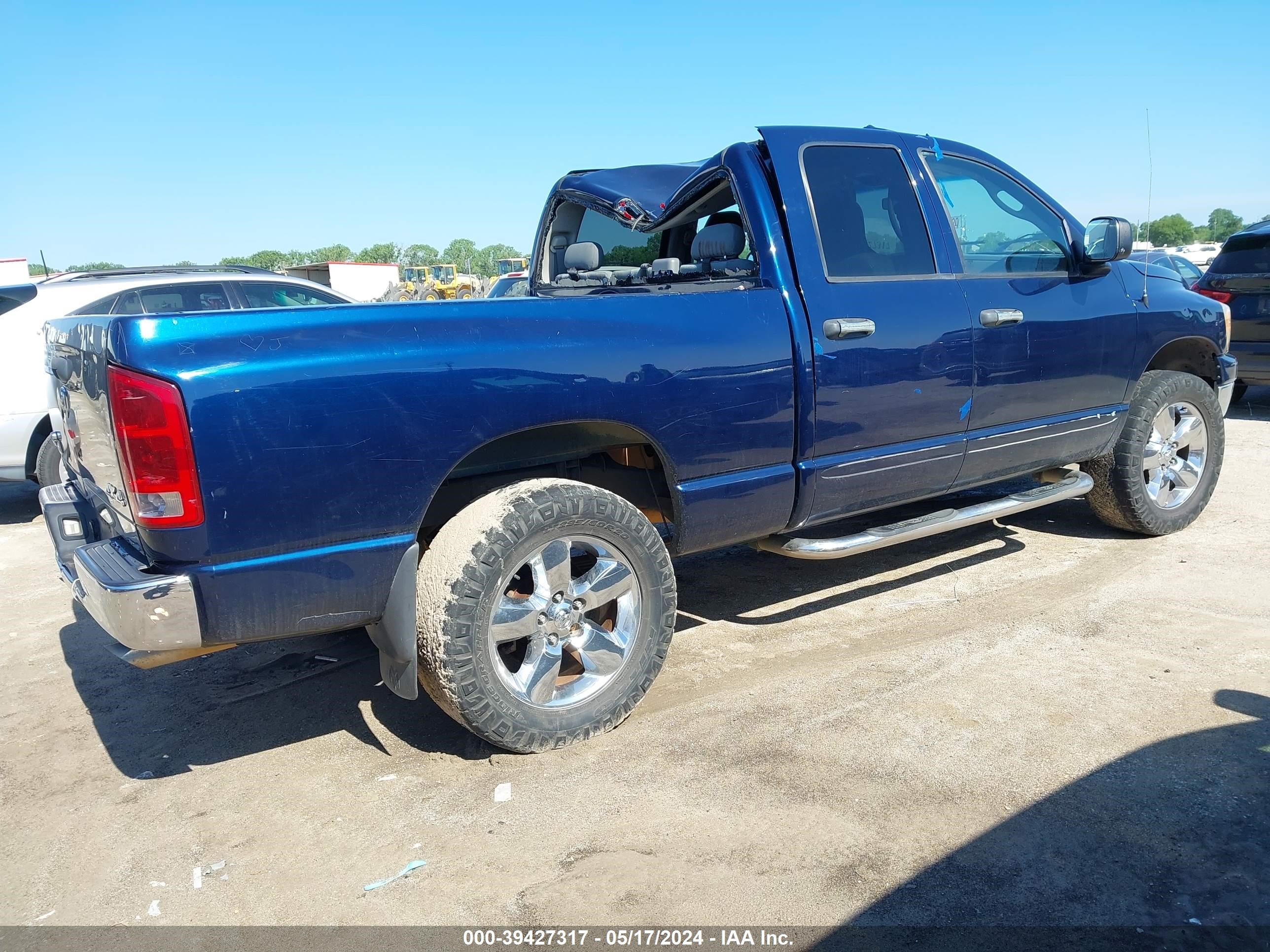 Photo 3 VIN: 1D7HU18296S607522 - DODGE RAM 