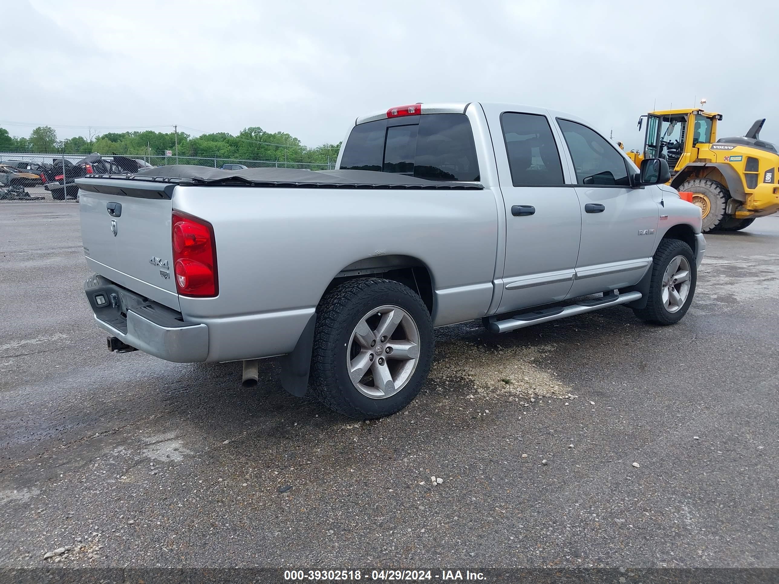 Photo 3 VIN: 1D7HU18298J171280 - DODGE RAM 