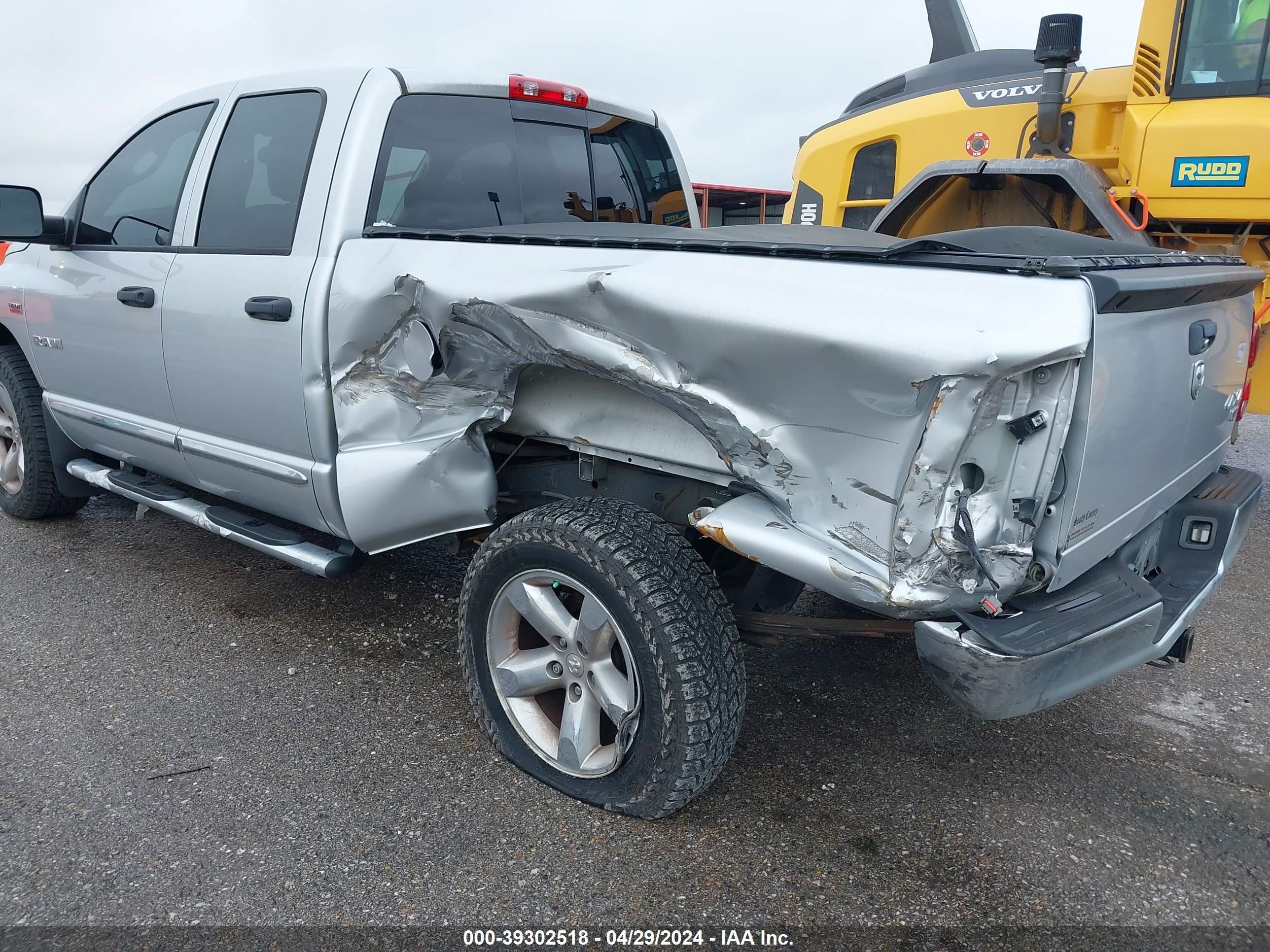 Photo 5 VIN: 1D7HU18298J171280 - DODGE RAM 