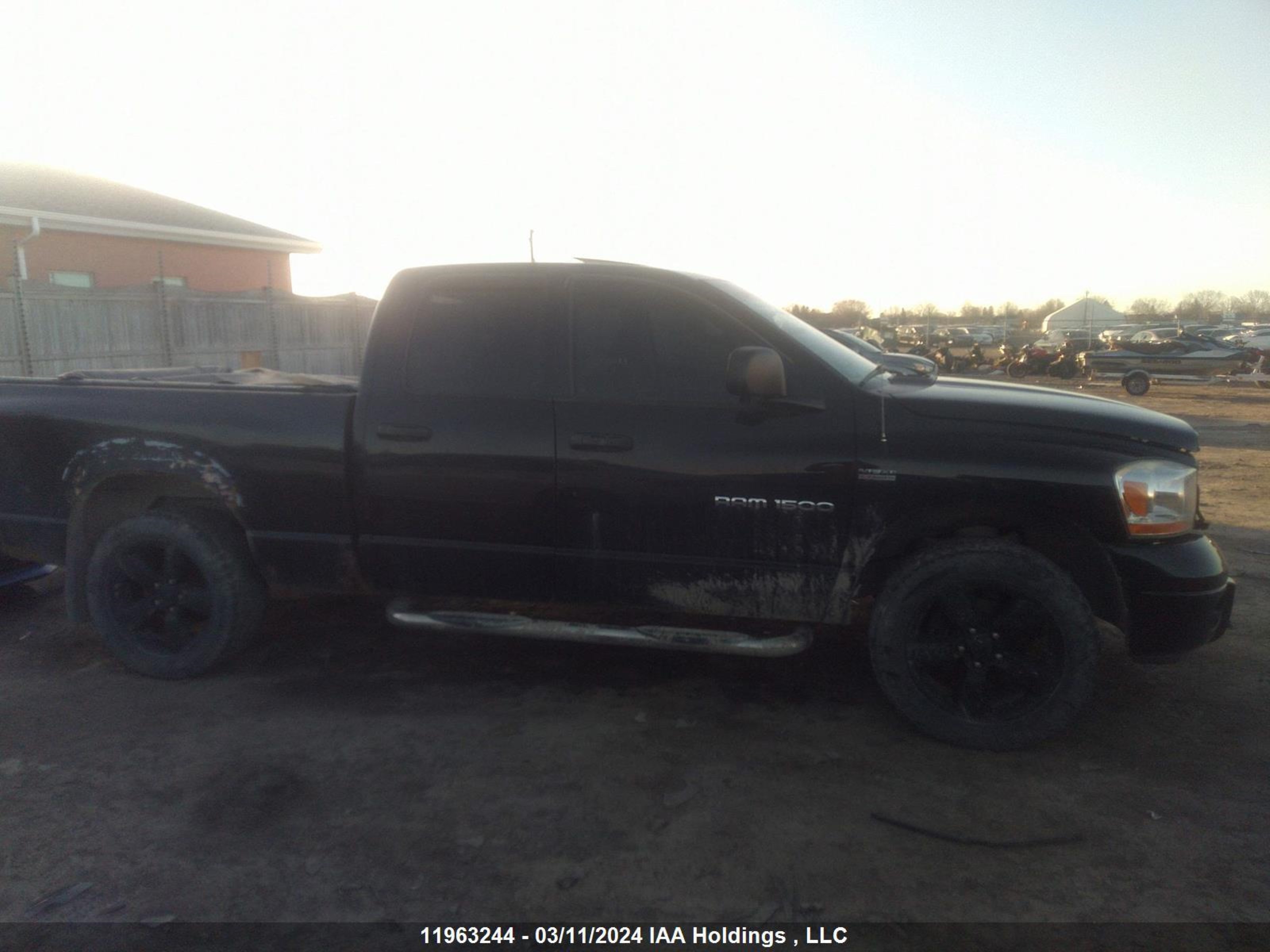 Photo 12 VIN: 1D7HU182X6S562008 - DODGE RAM 