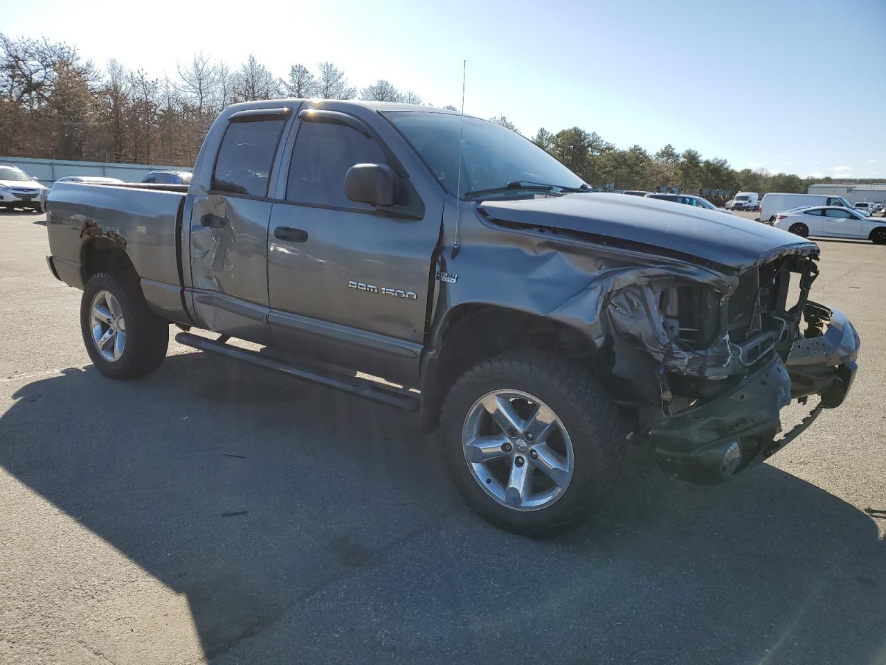 Photo 3 VIN: 1D7HU182X6S576703 - DODGE RAM 