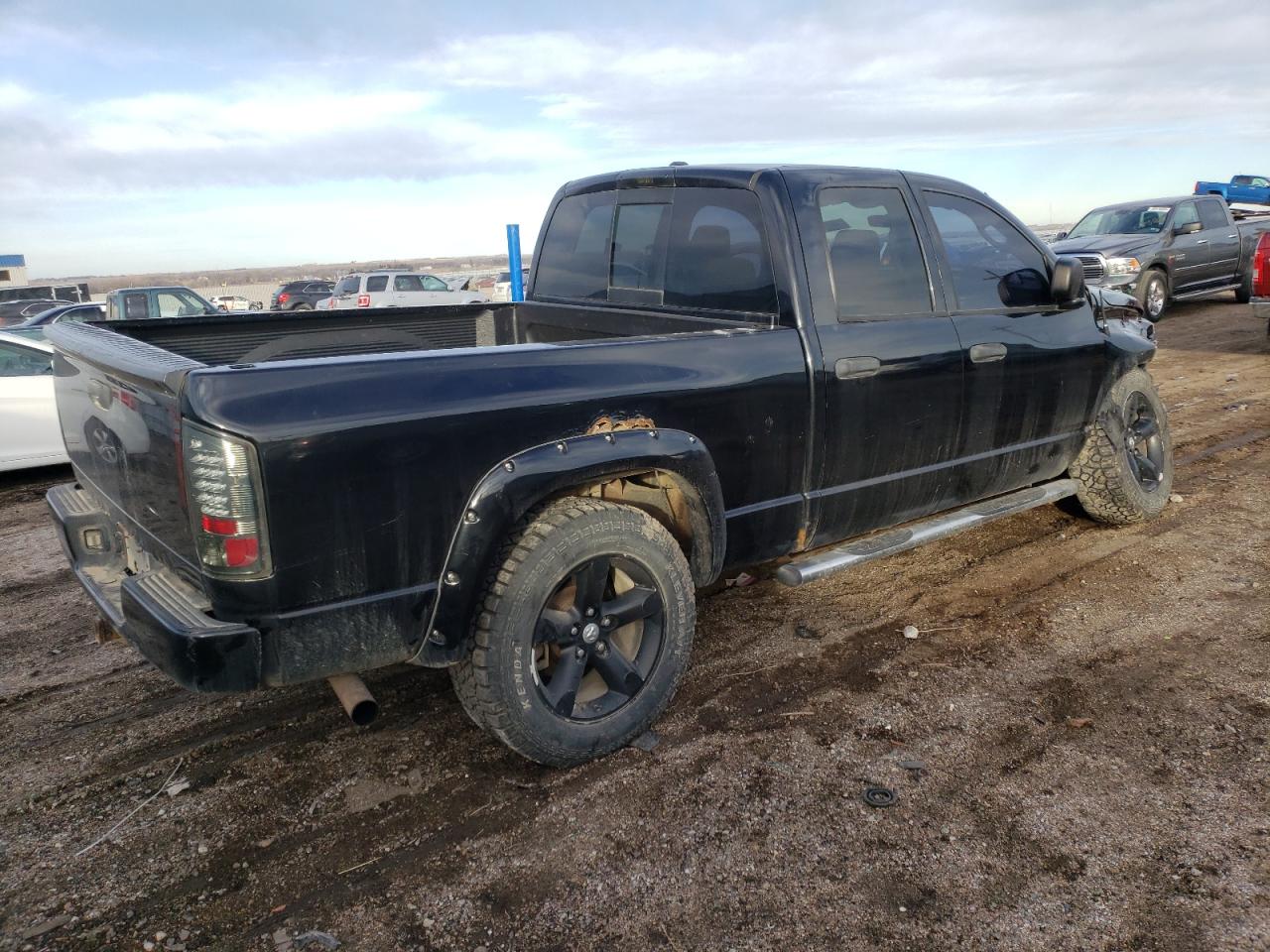 Photo 2 VIN: 1D7HU182X6S604435 - DODGE RAM 