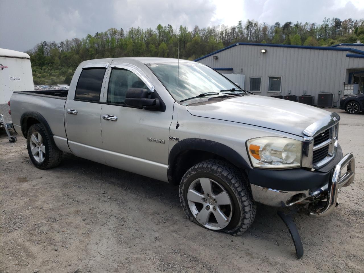 Photo 3 VIN: 1D7HU182X8J122766 - DODGE RAM 