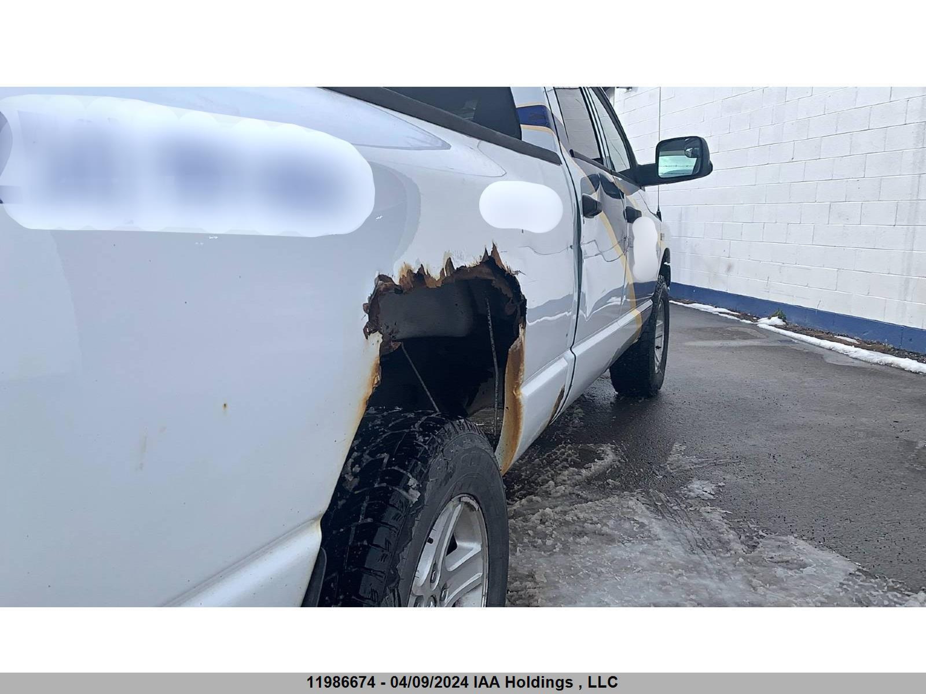 Photo 17 VIN: 1D7HU182X8J217103 - DODGE RAM 