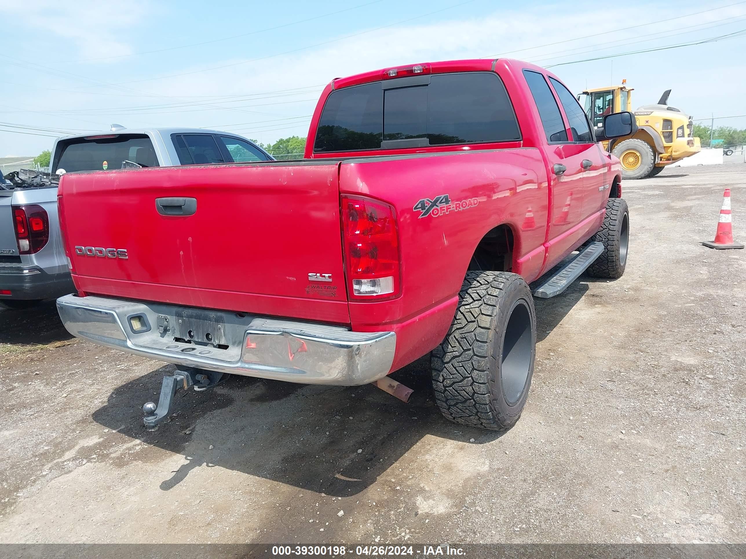 Photo 3 VIN: 1D7HU18D03S317120 - DODGE RAM 