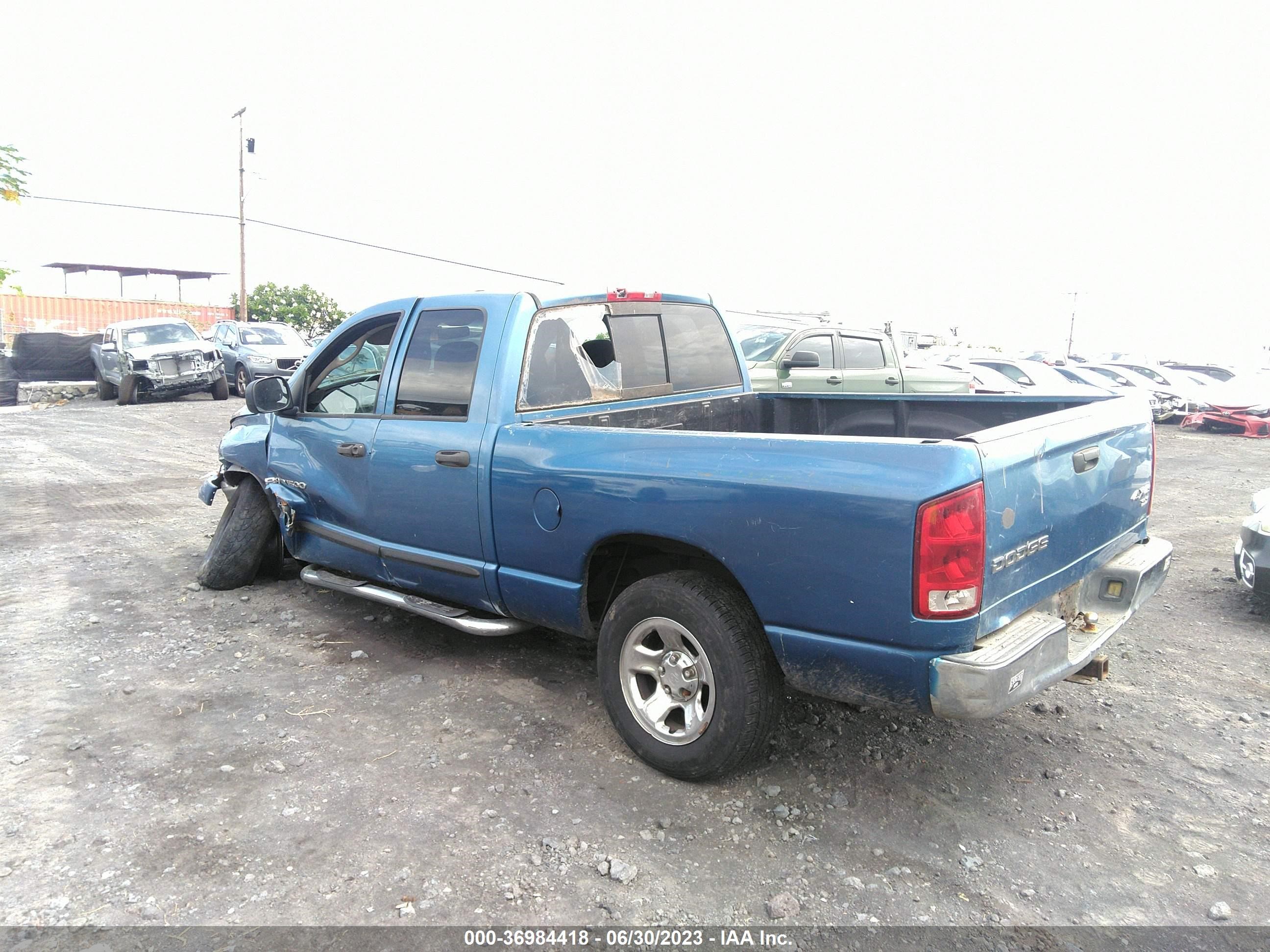 Photo 2 VIN: 1D7HU18D13J615343 - DODGE RAM 