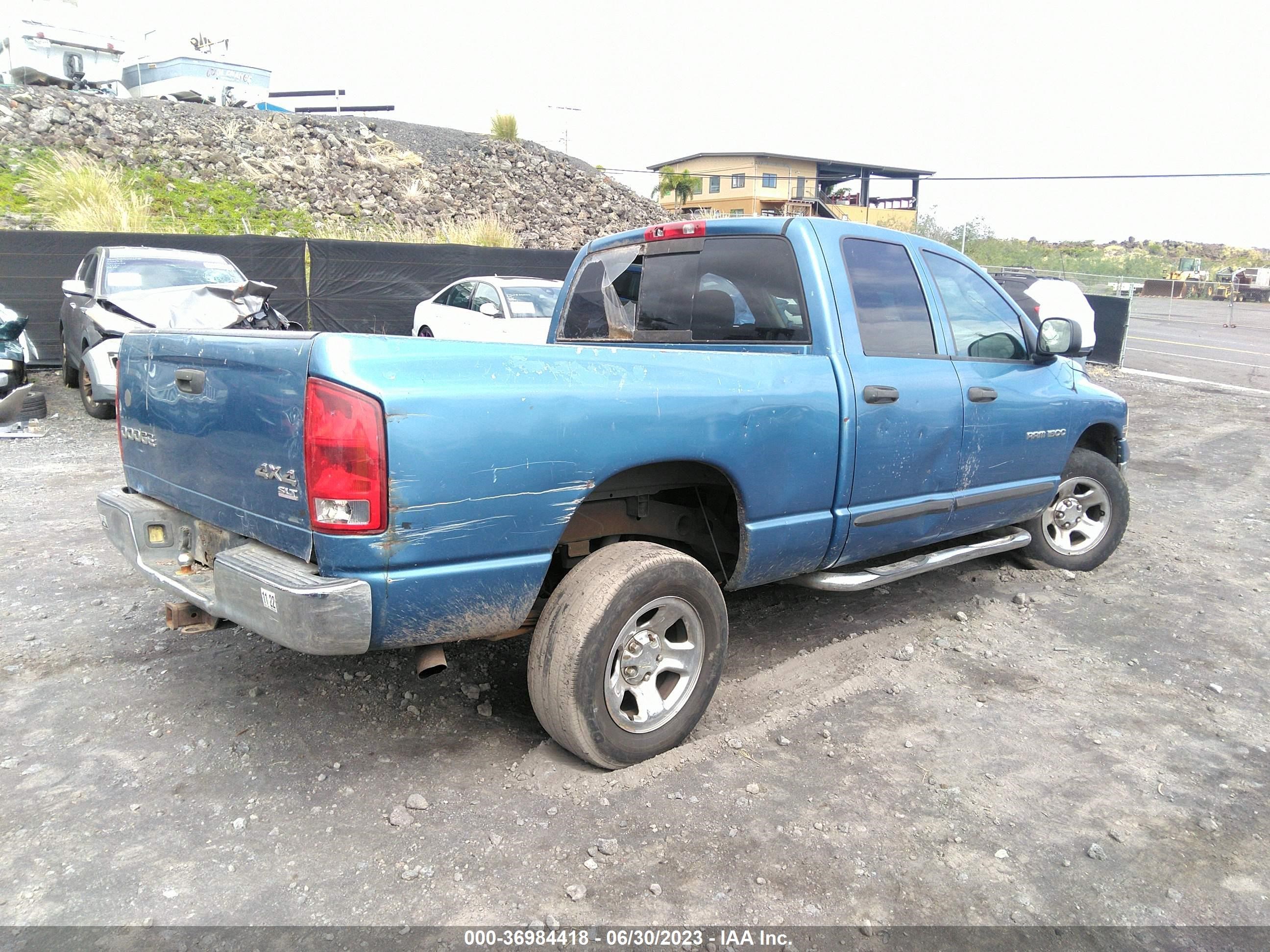 Photo 3 VIN: 1D7HU18D13J615343 - DODGE RAM 