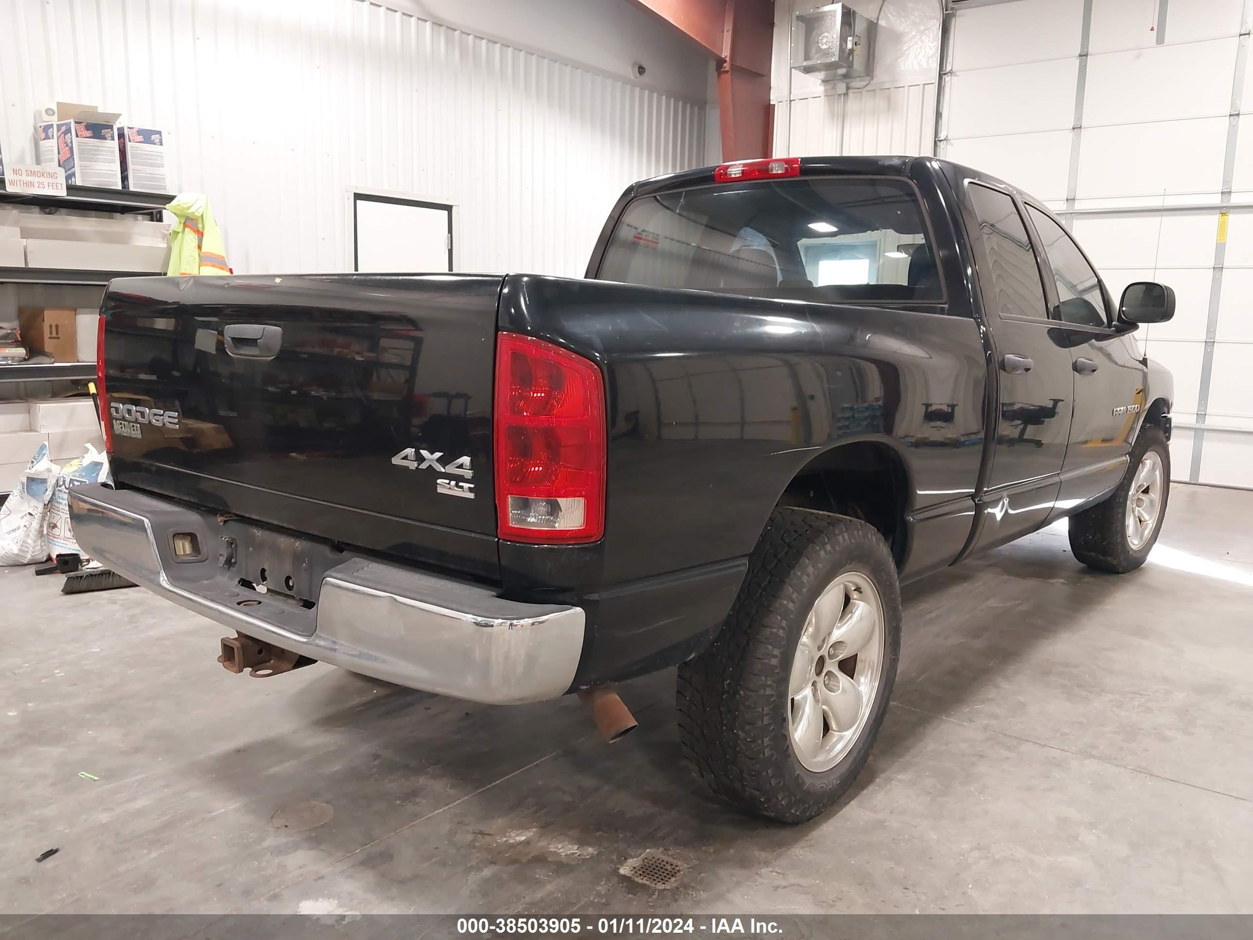 Photo 3 VIN: 1D7HU18D23J630885 - DODGE RAM 