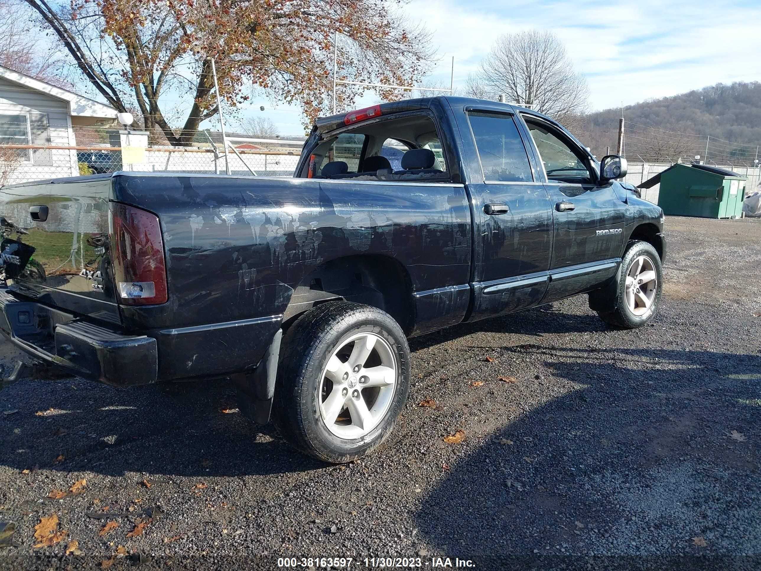 Photo 3 VIN: 1D7HU18D24S619221 - DODGE RAM 