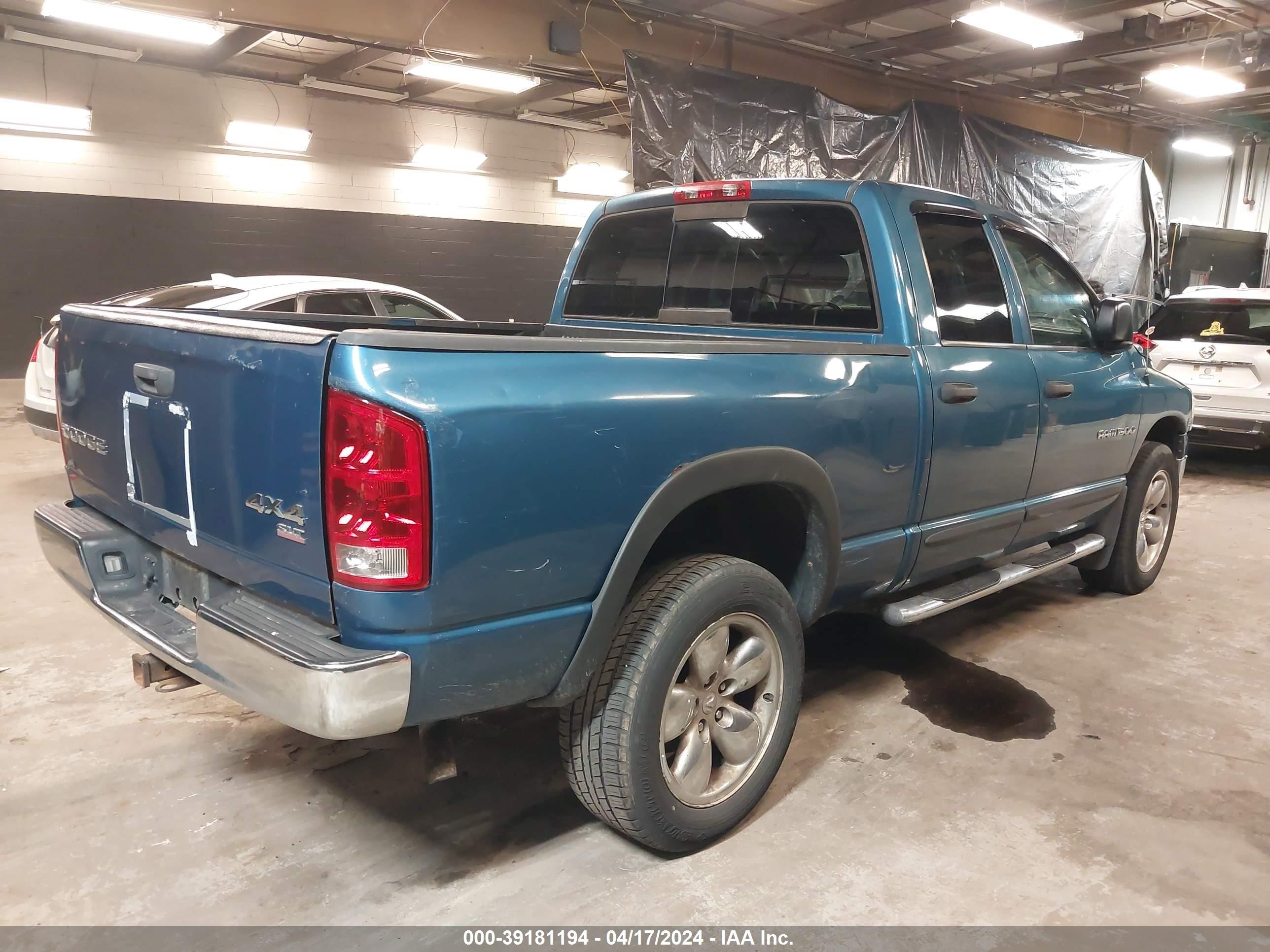 Photo 3 VIN: 1D7HU18D24S743795 - DODGE RAM 