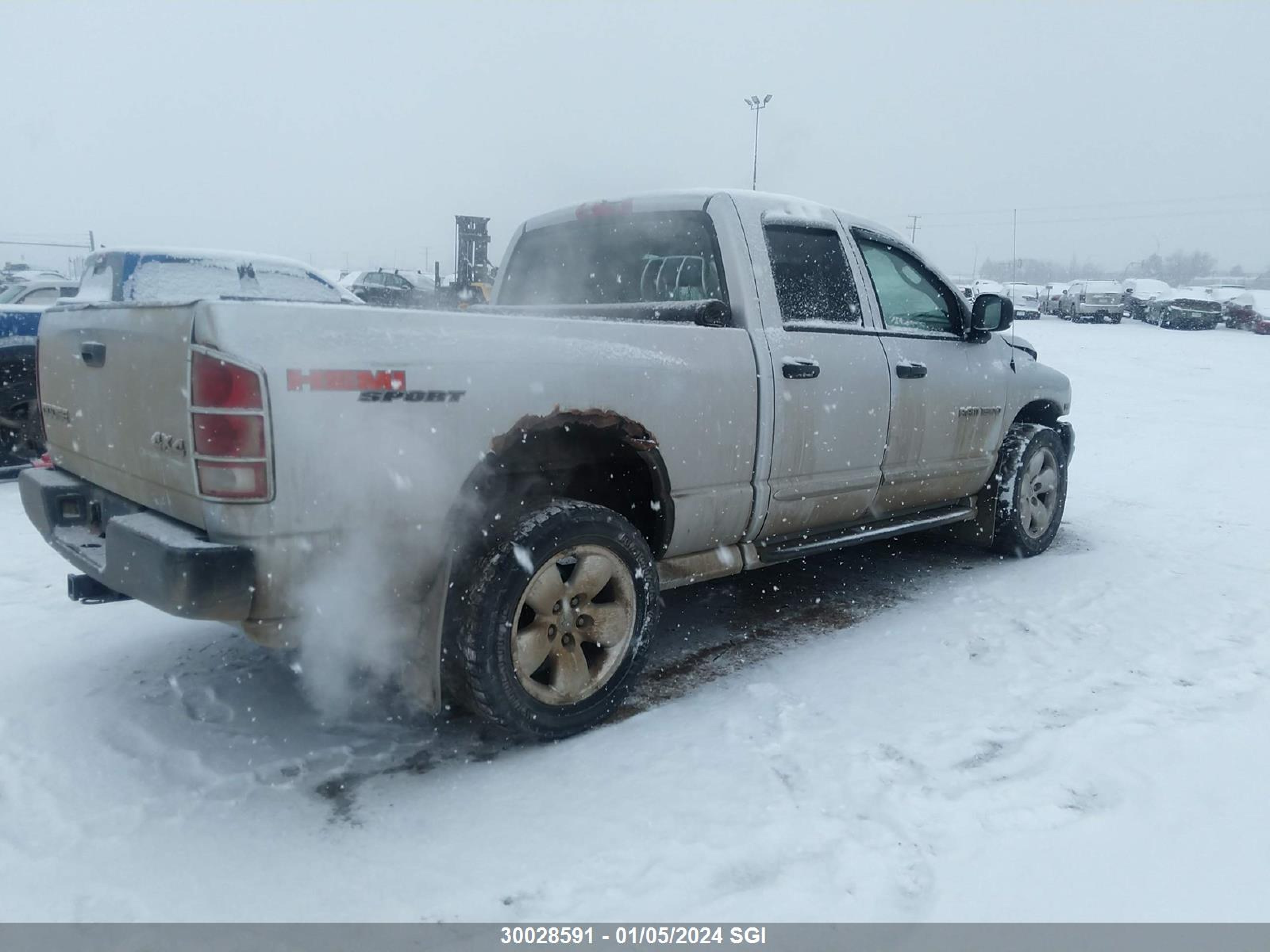 Photo 3 VIN: 1D7HU18D25J527579 - DODGE RAM 