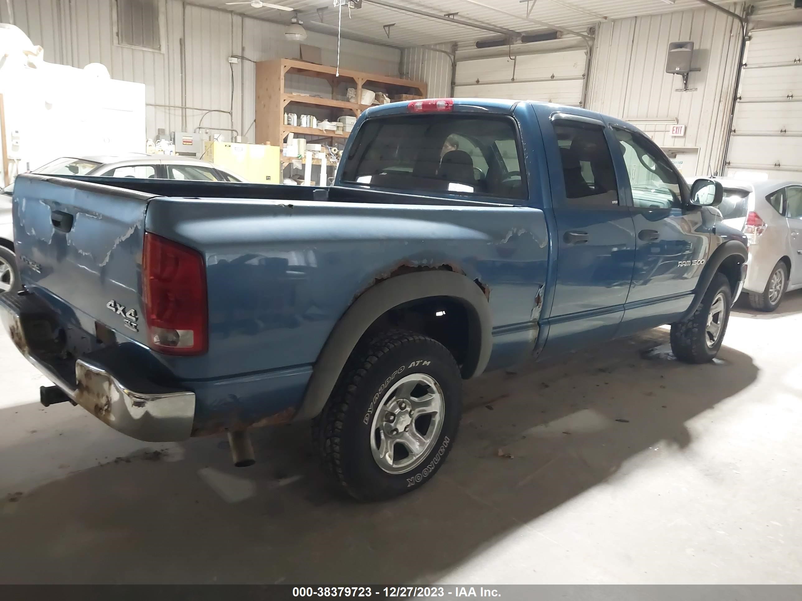 Photo 3 VIN: 1D7HU18D33S245295 - DODGE RAM 