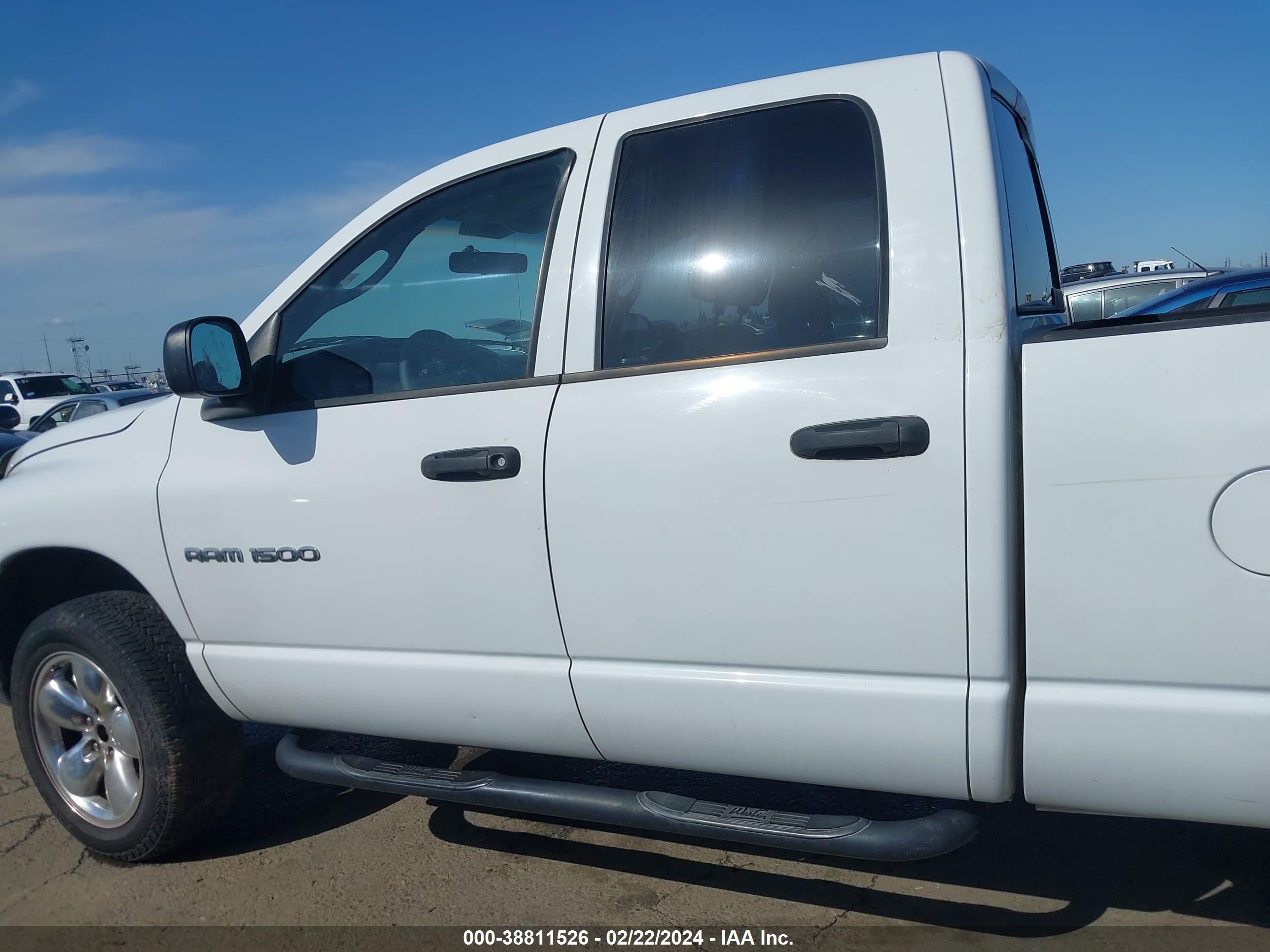 Photo 13 VIN: 1D7HU18D34S662207 - DODGE RAM 