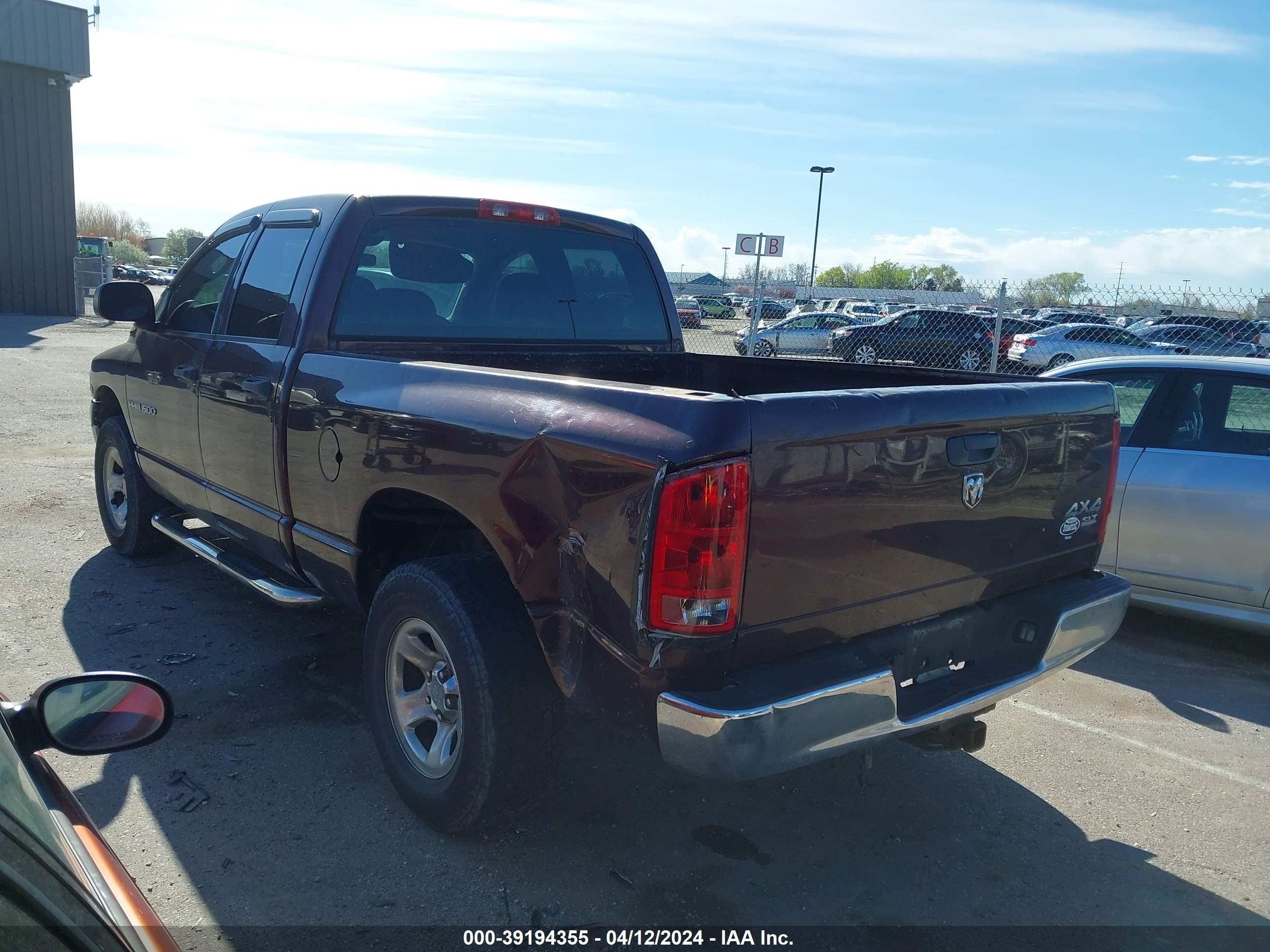 Photo 2 VIN: 1D7HU18D35S287128 - DODGE RAM 