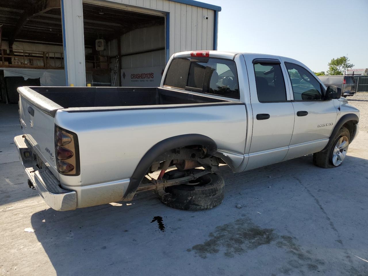 Photo 2 VIN: 1D7HU18D43S236511 - DODGE RAM 