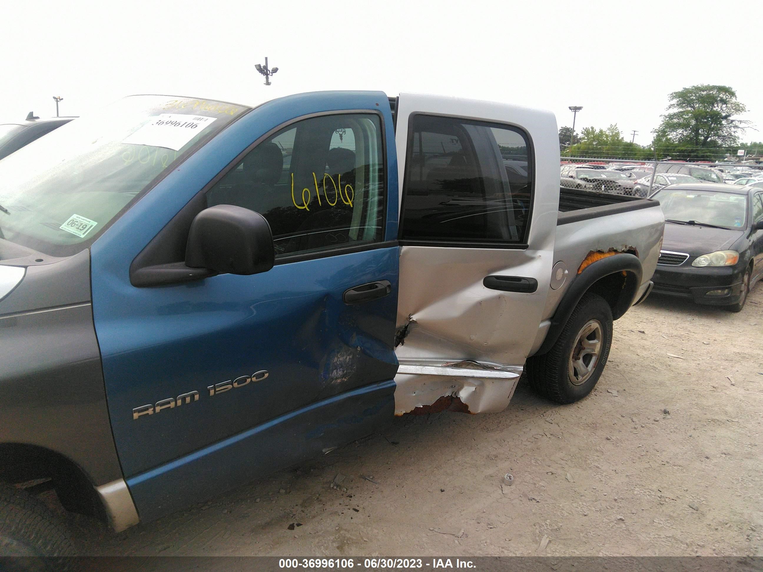 Photo 5 VIN: 1D7HU18D55S259752 - DODGE RAM 