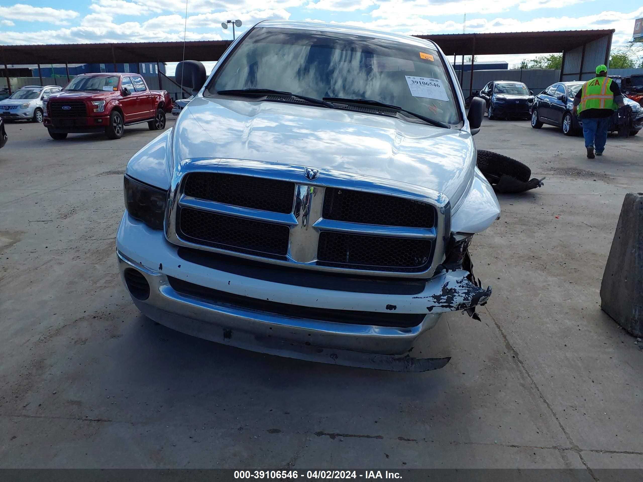 Photo 12 VIN: 1D7HU18D65S208440 - DODGE RAM 