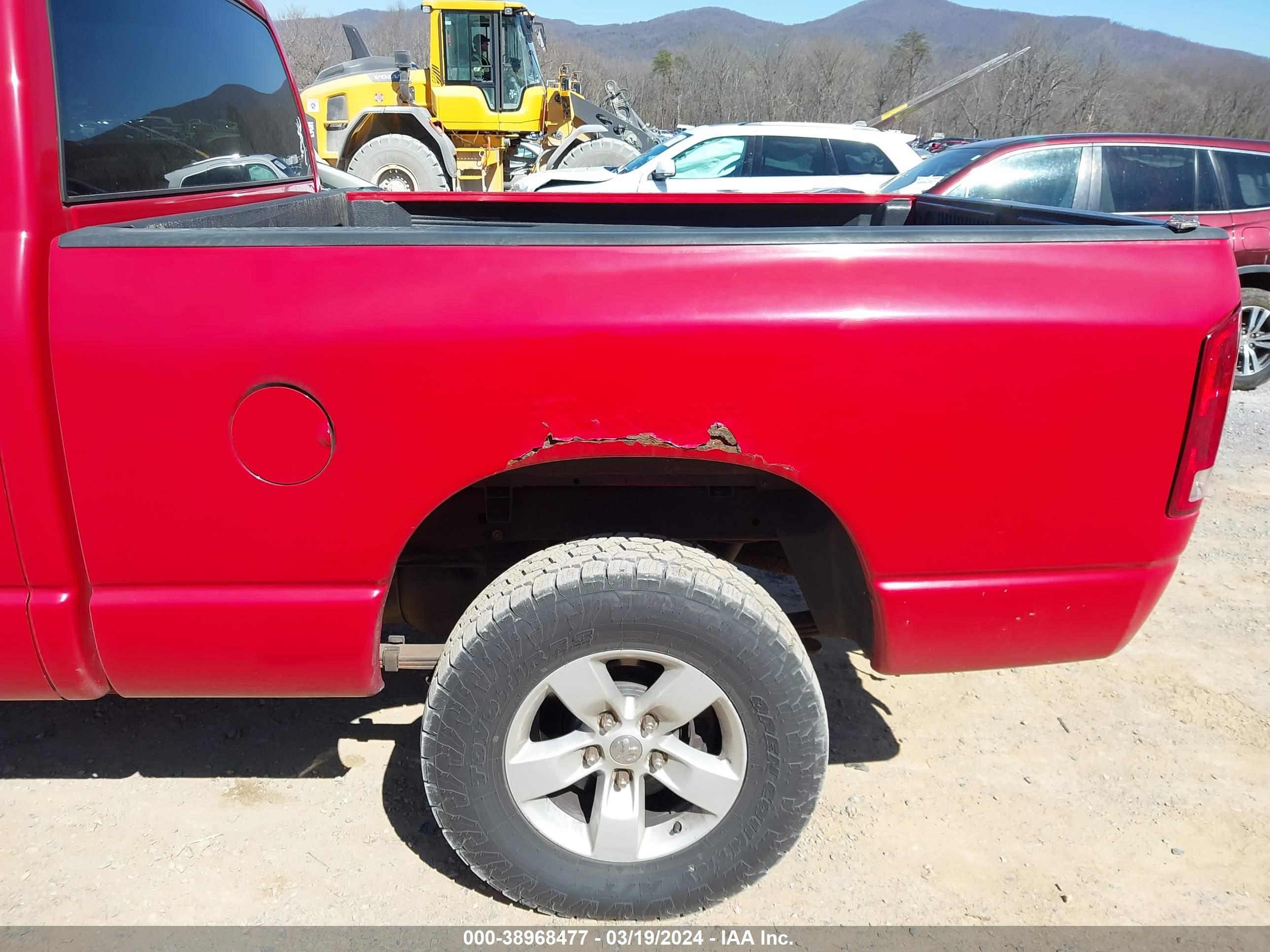 Photo 12 VIN: 1D7HU18D73S274623 - DODGE RAM 