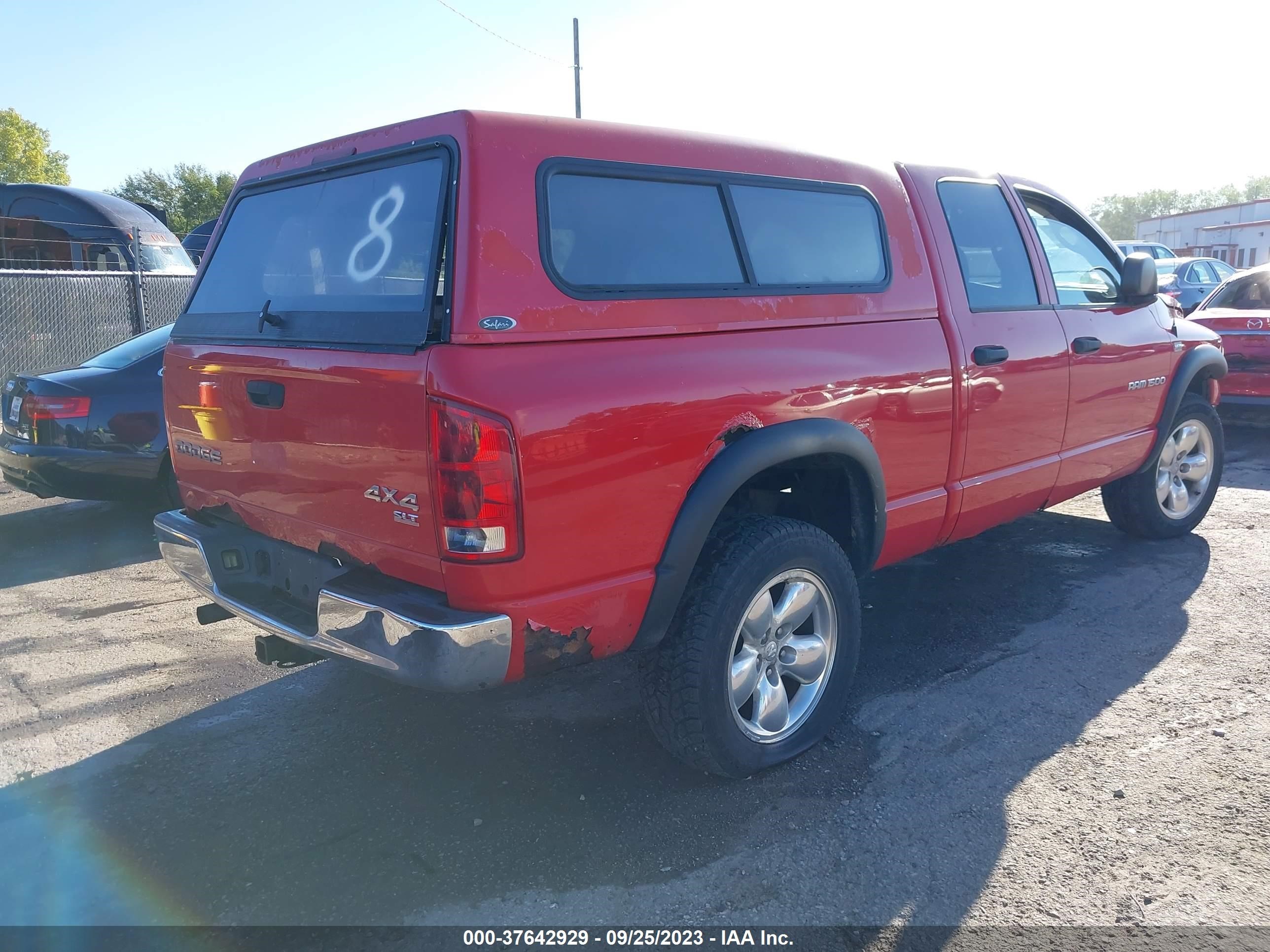 Photo 3 VIN: 1D7HU18D73S377783 - DODGE RAM 