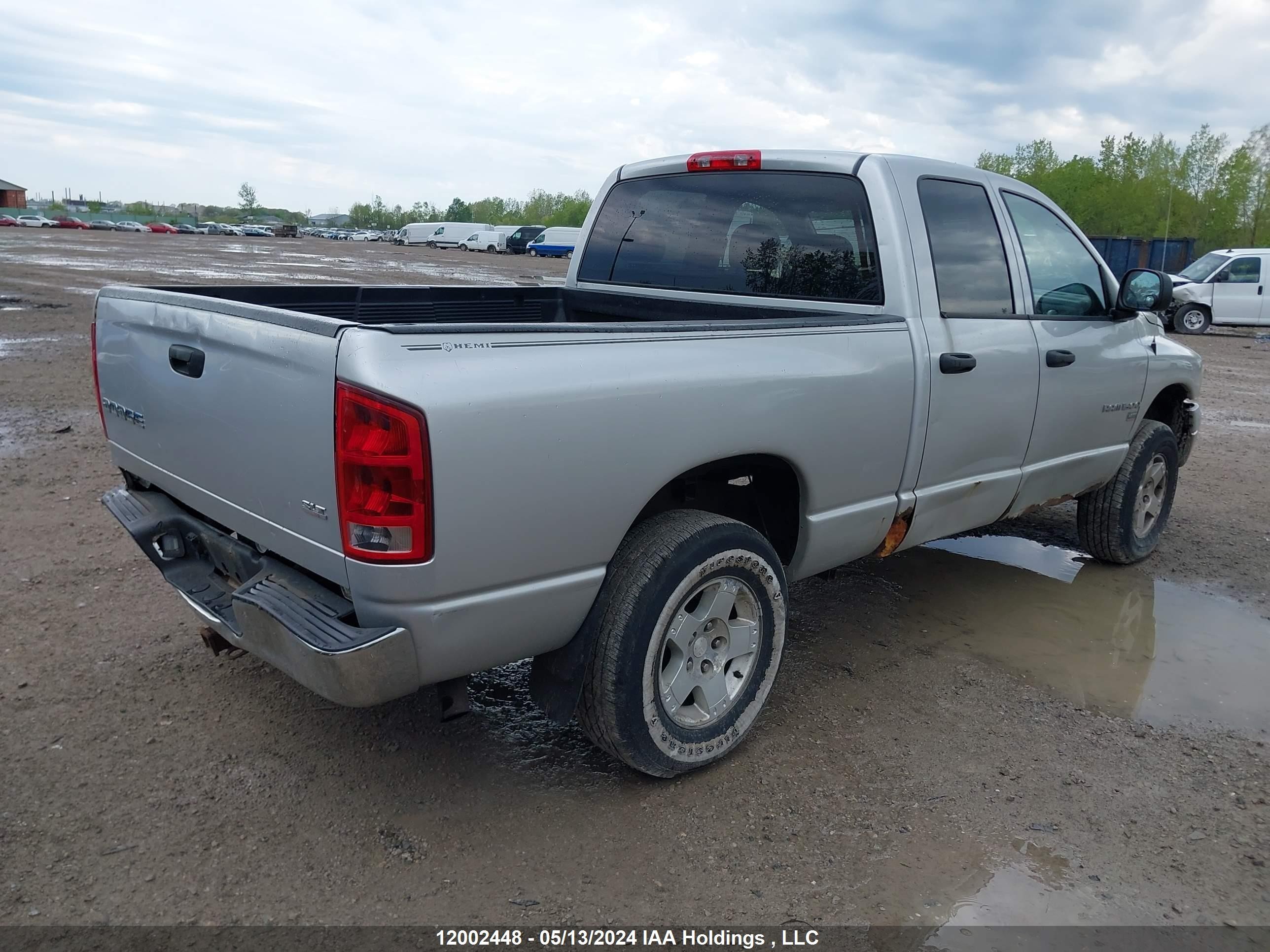 Photo 3 VIN: 1D7HU18D74S683044 - DODGE RAM 