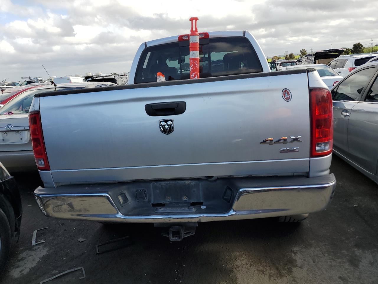 Photo 5 VIN: 1D7HU18D75S286709 - DODGE RAM 