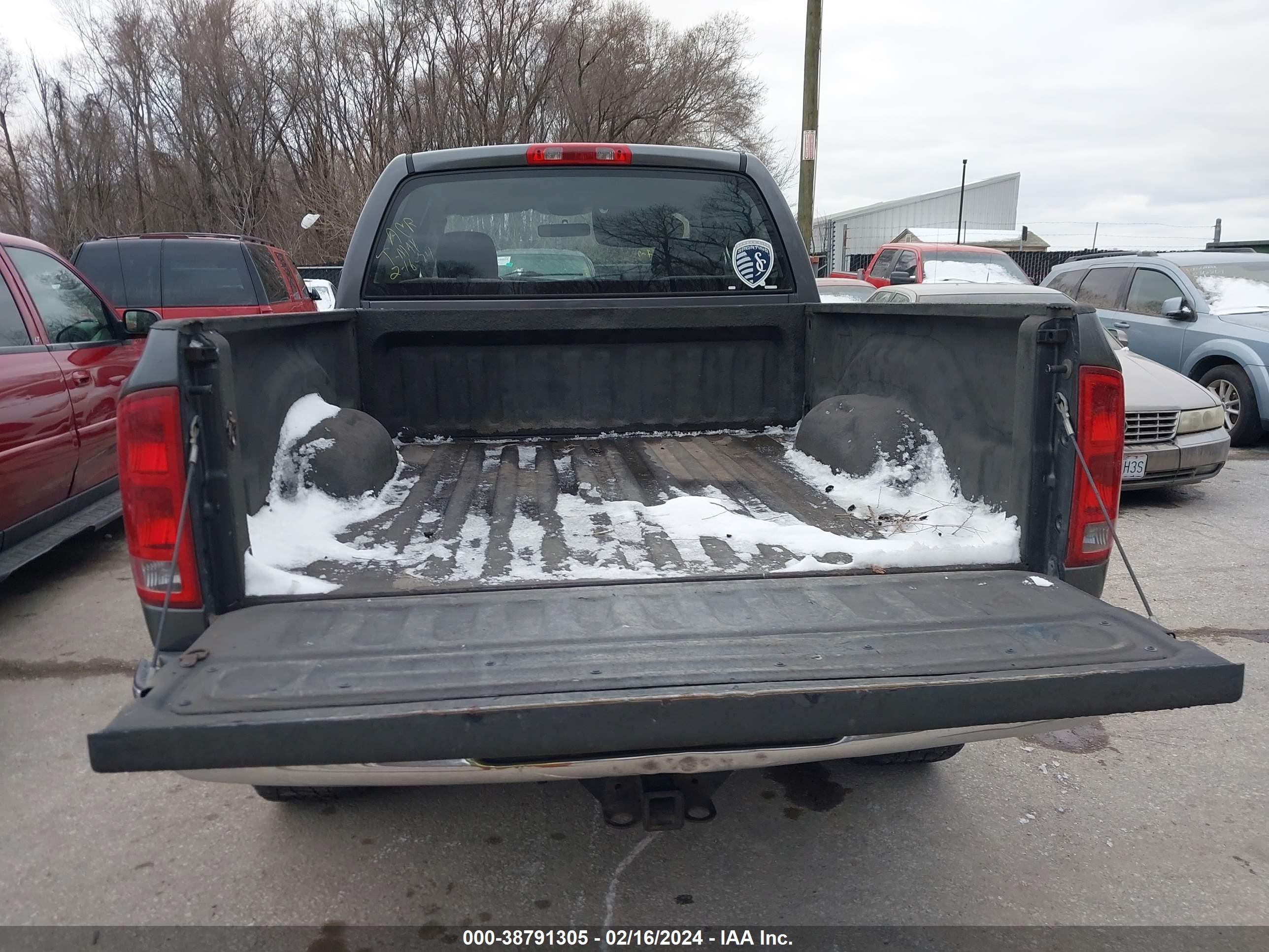 Photo 11 VIN: 1D7HU18D83S347997 - DODGE RAM 