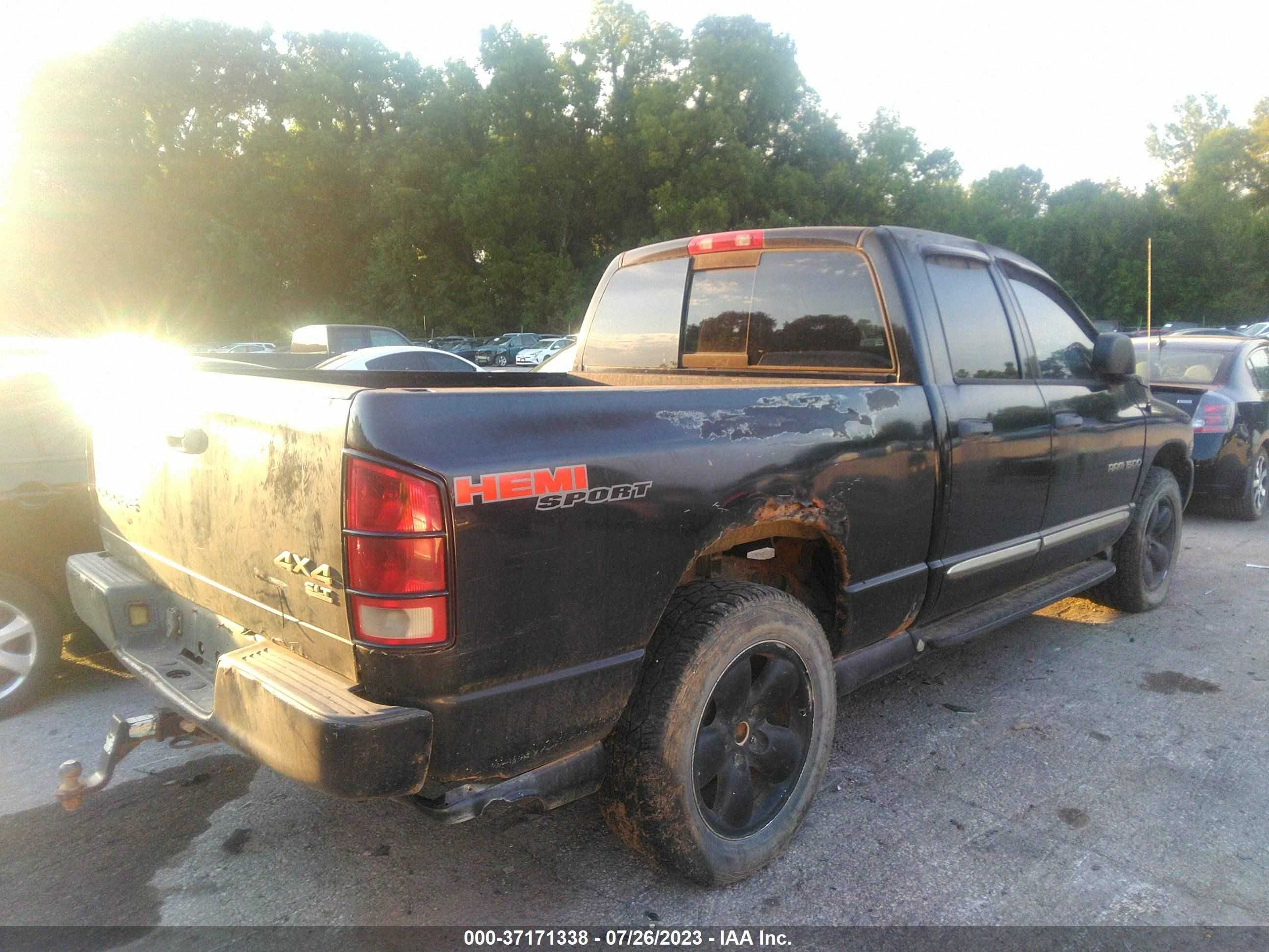 Photo 3 VIN: 1D7HU18D94J226645 - DODGE RAM 