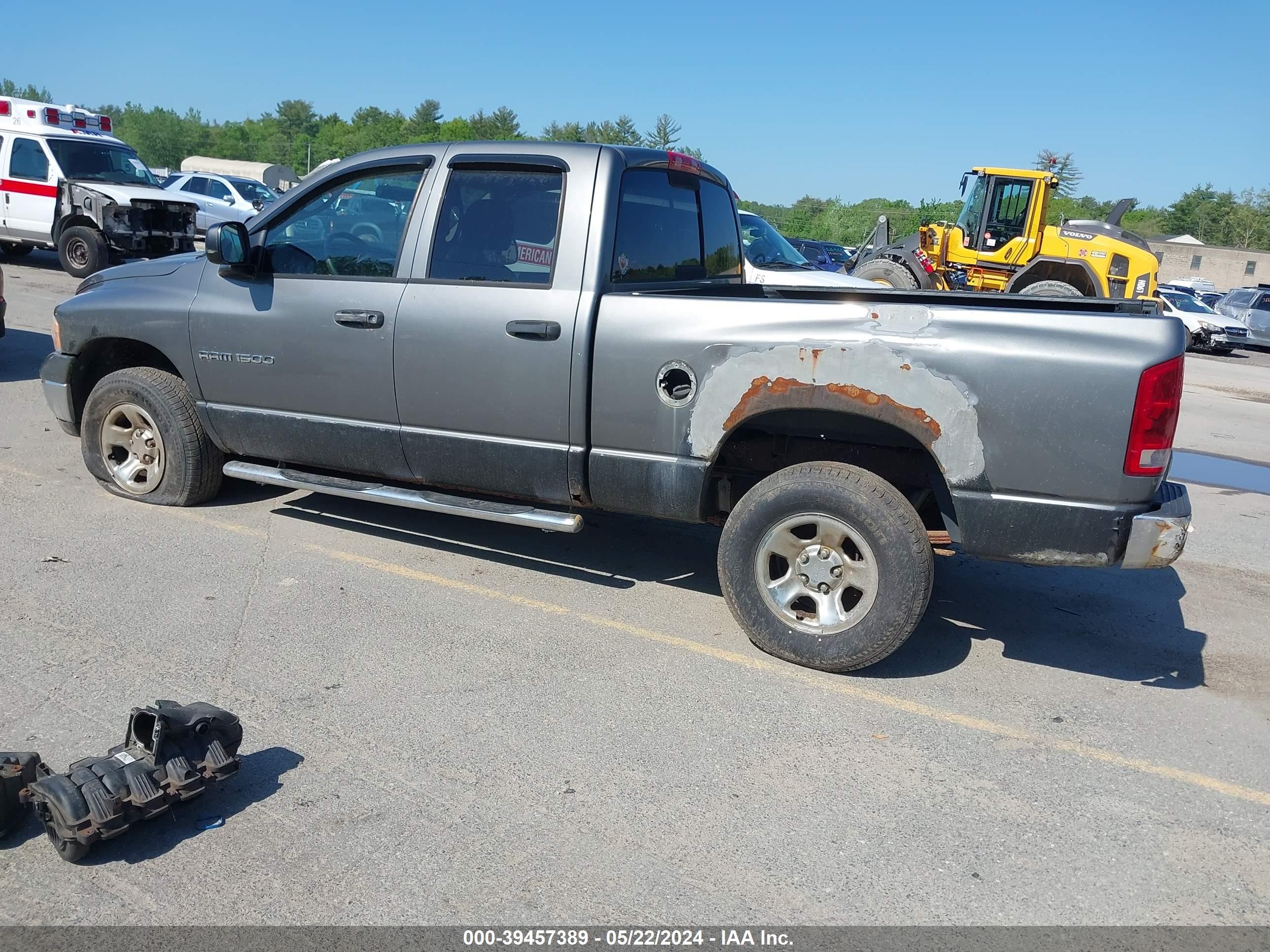 Photo 2 VIN: 1D7HU18N05S352753 - DODGE RAM 