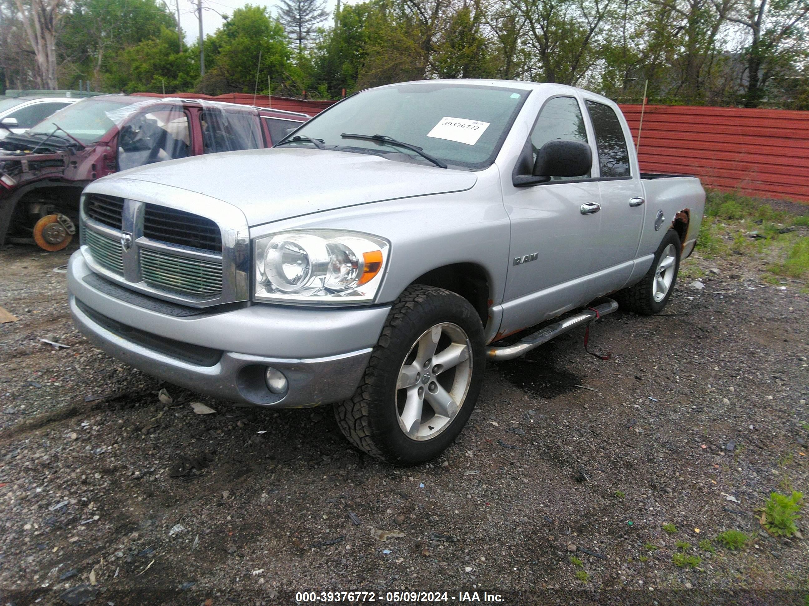 Photo 1 VIN: 1D7HU18N08S512618 - DODGE RAM 