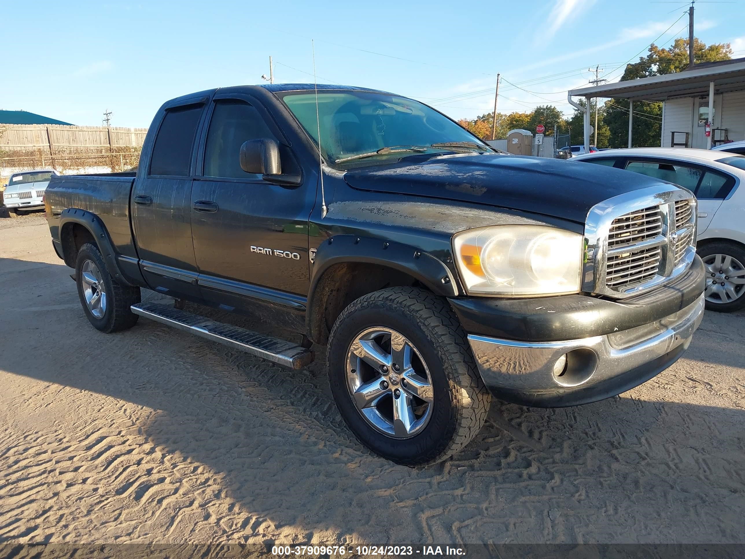 Photo 0 VIN: 1D7HU18N17S175116 - DODGE RAM 