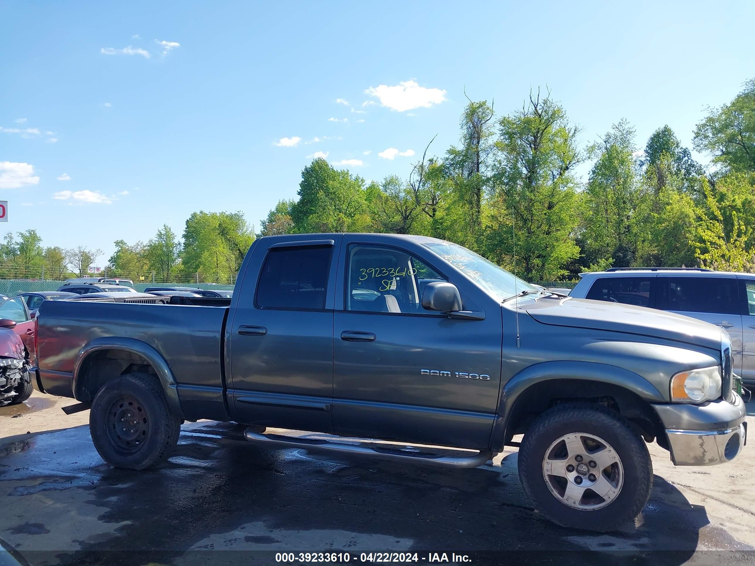 Photo 12 VIN: 1D7HU18N35S362791 - DODGE RAM 