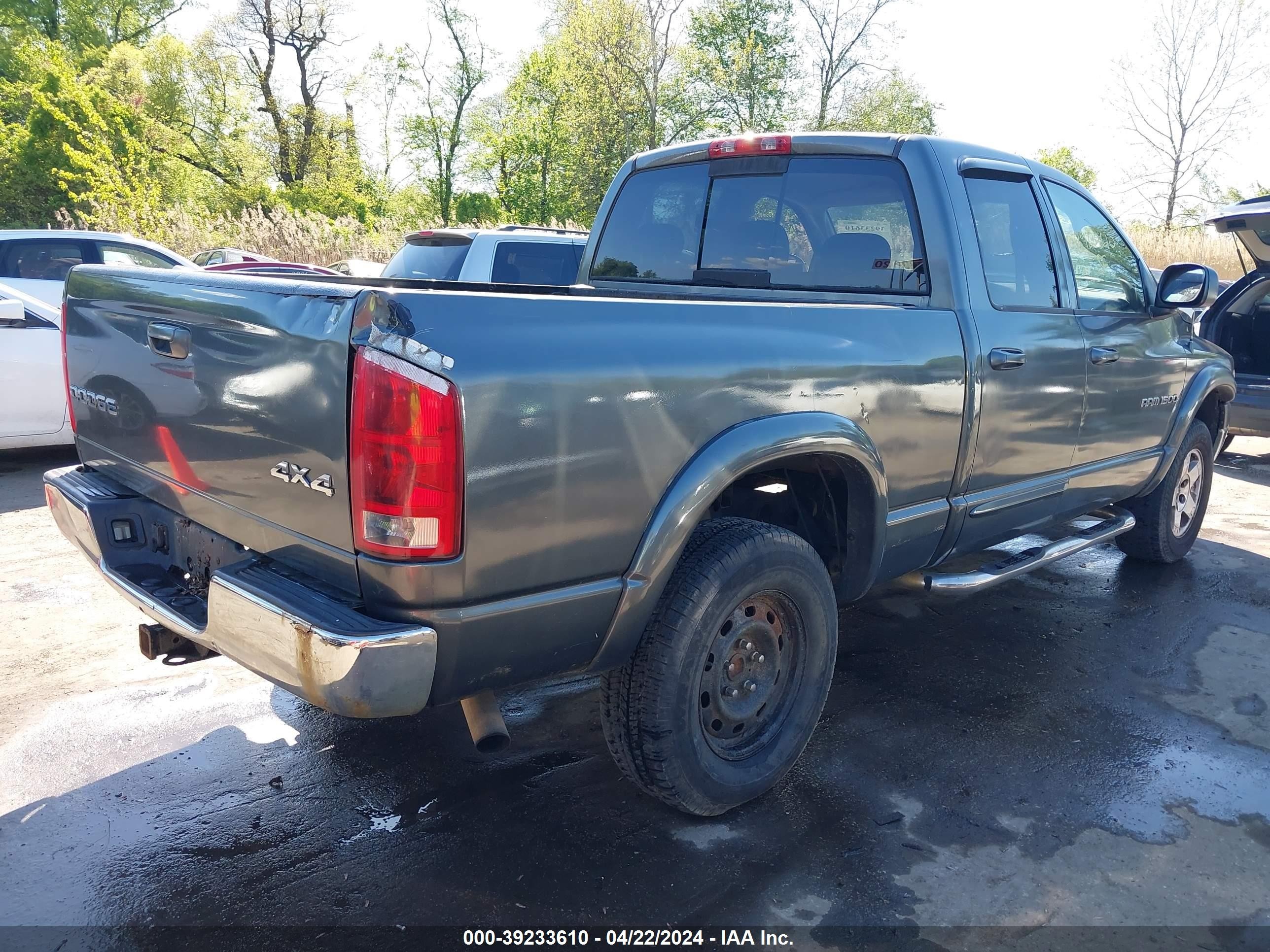 Photo 3 VIN: 1D7HU18N35S362791 - DODGE RAM 