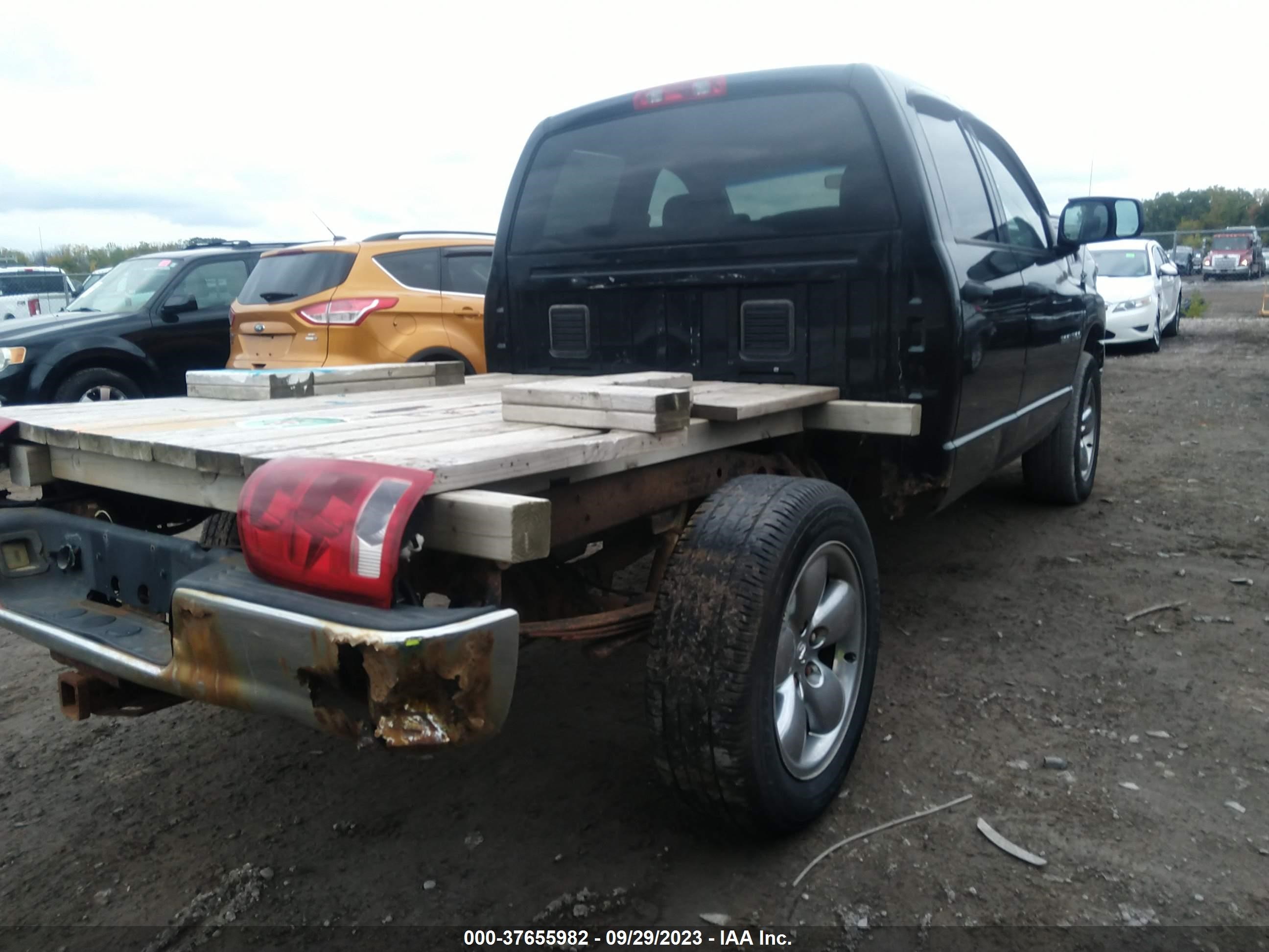 Photo 3 VIN: 1D7HU18N53J594389 - DODGE RAM 