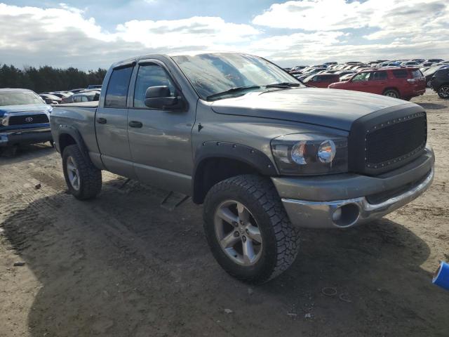 Photo 3 VIN: 1D7HU18N57J620401 - DODGE RAM 1500 