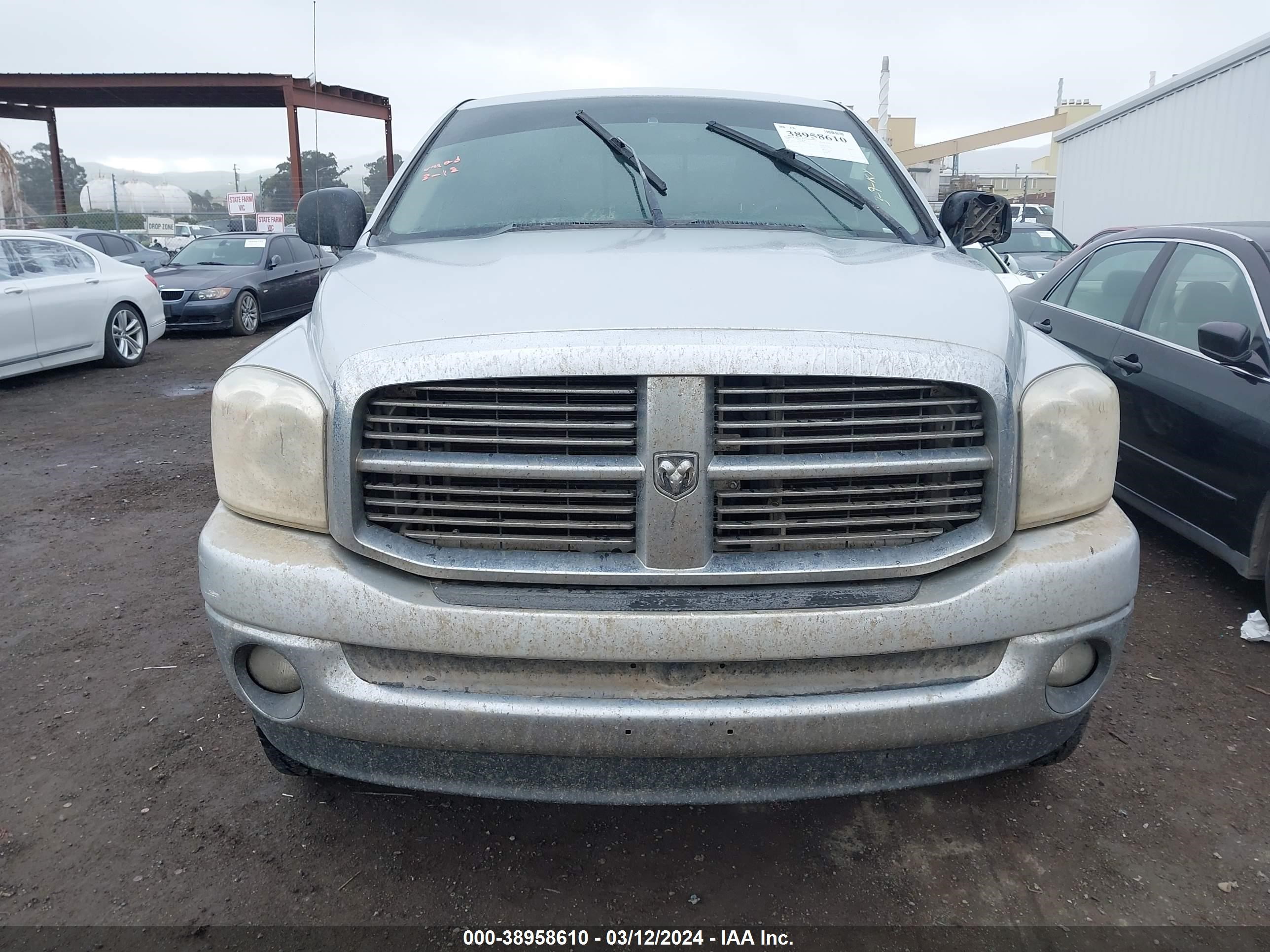 Photo 12 VIN: 1D7HU18N58S584947 - DODGE RAM 