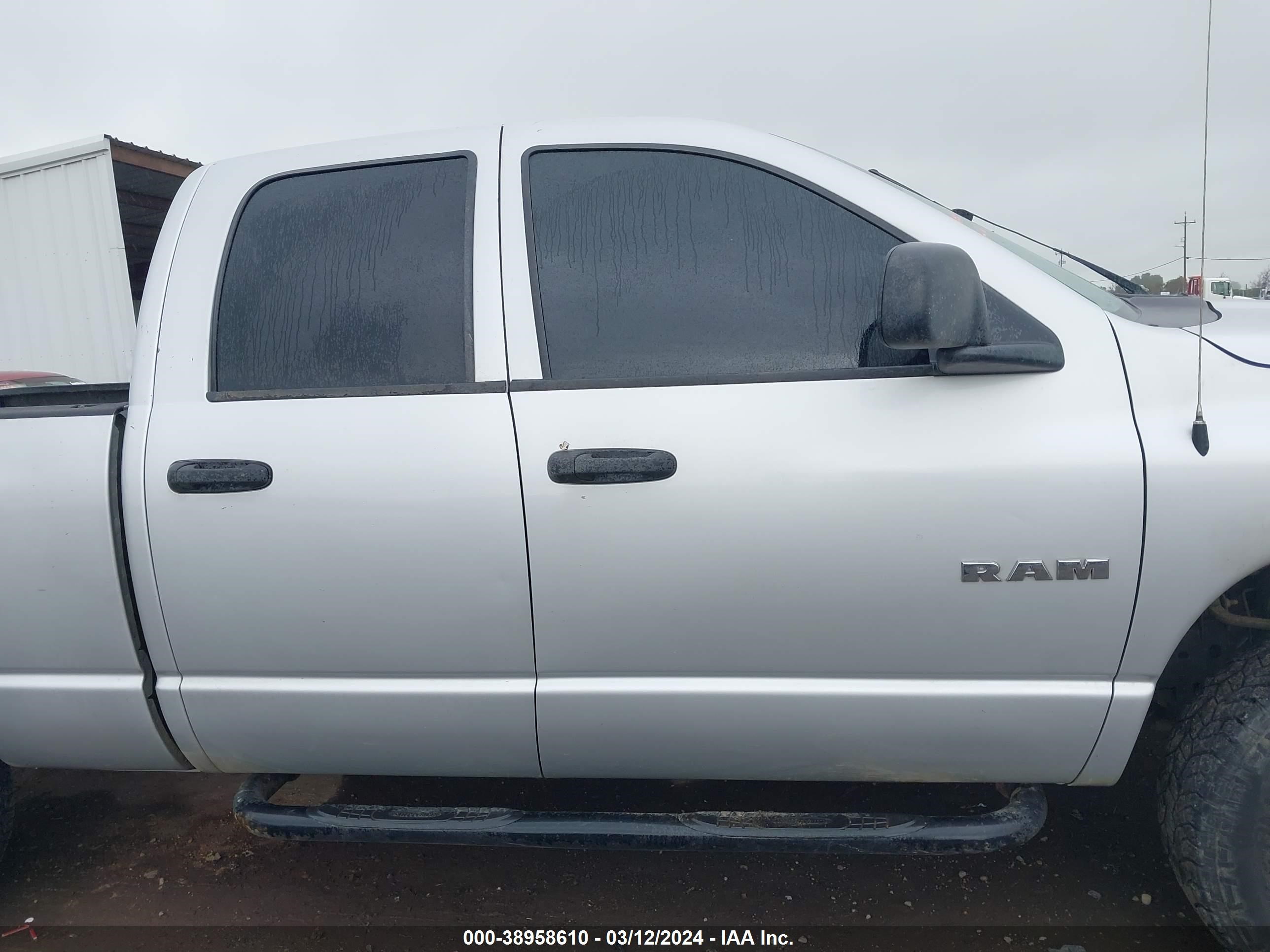 Photo 13 VIN: 1D7HU18N58S584947 - DODGE RAM 