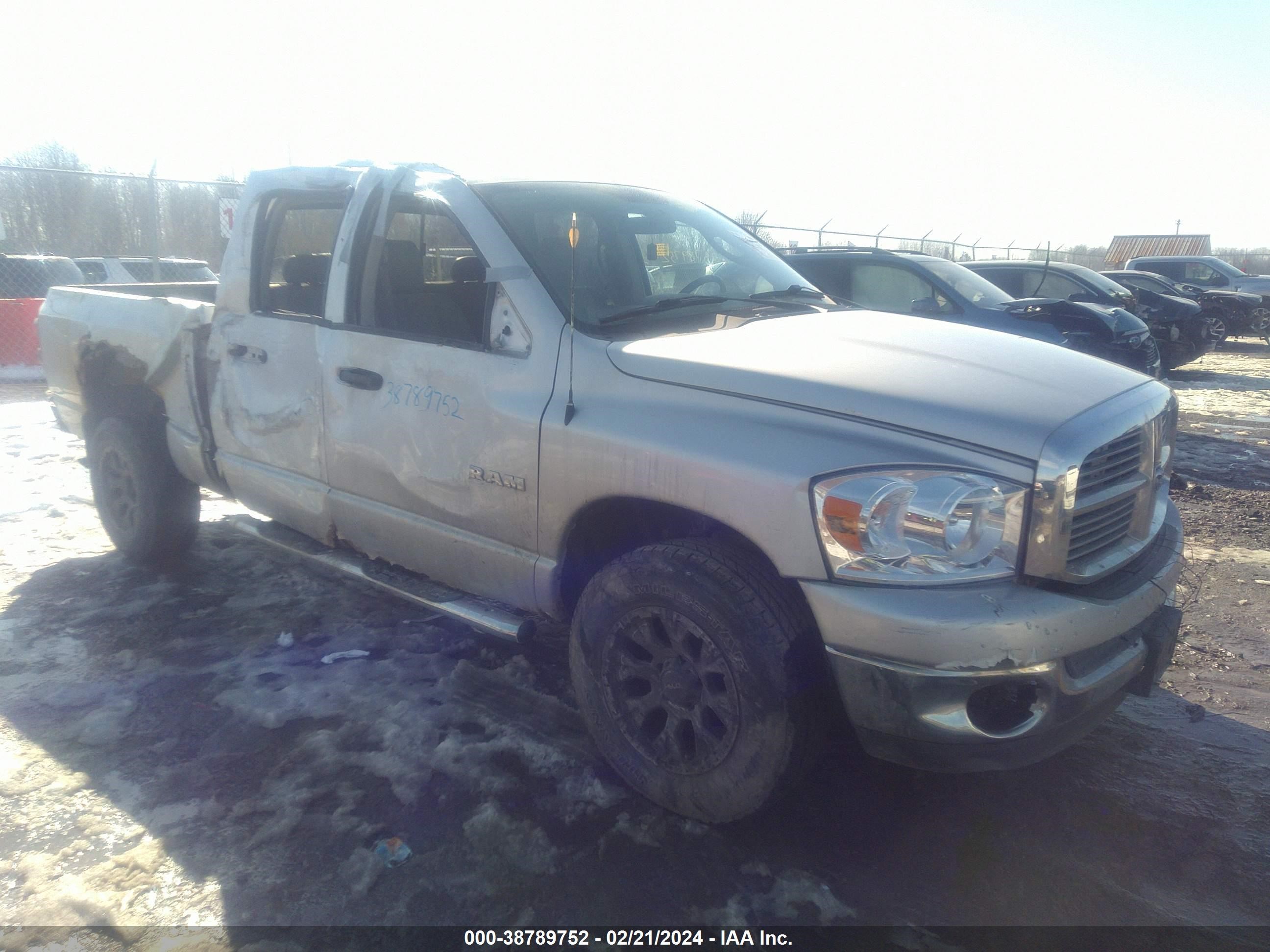 Photo 0 VIN: 1D7HU18N68S552637 - DODGE RAM 